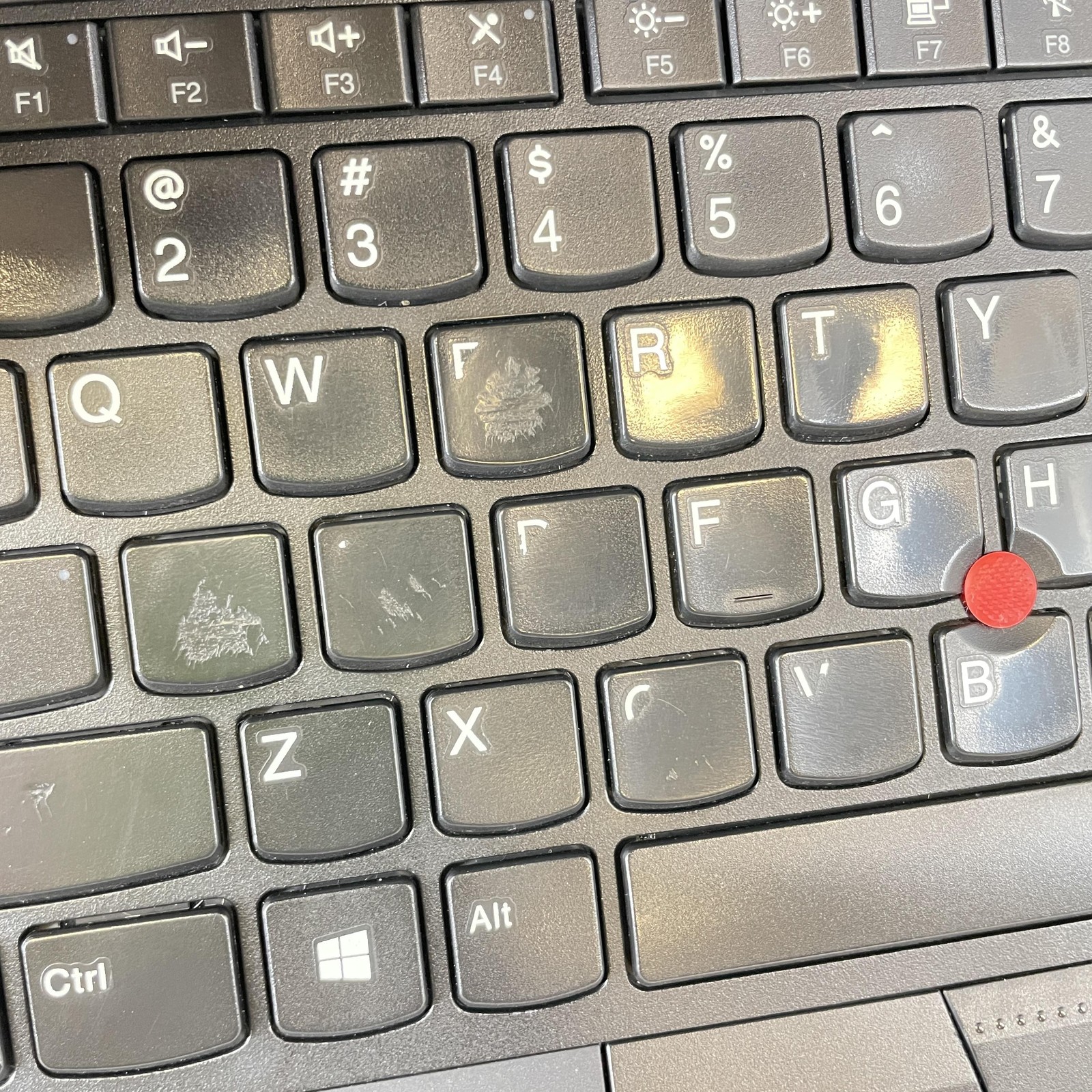 Lenovo ThinkPad T490 14 Black FHD i7-8665U 1.90GHz 16GB 256GB SSD FRAME SPLIT