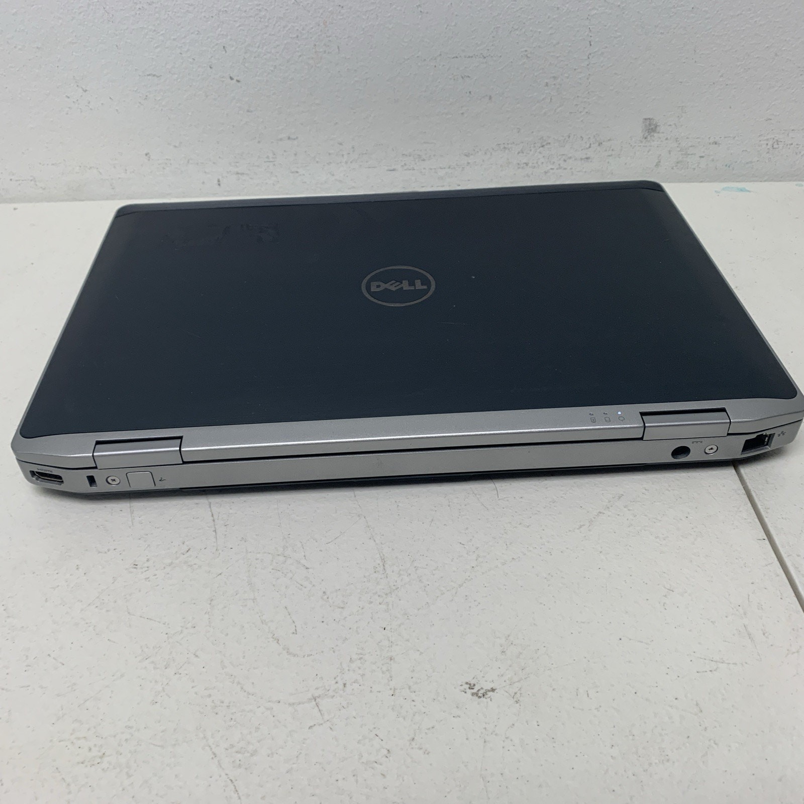 Dell Latitude E6430 Intel Core i5-3210M 2.50 GHz 4GB RAM 320 GB HHD WIN 10 pro