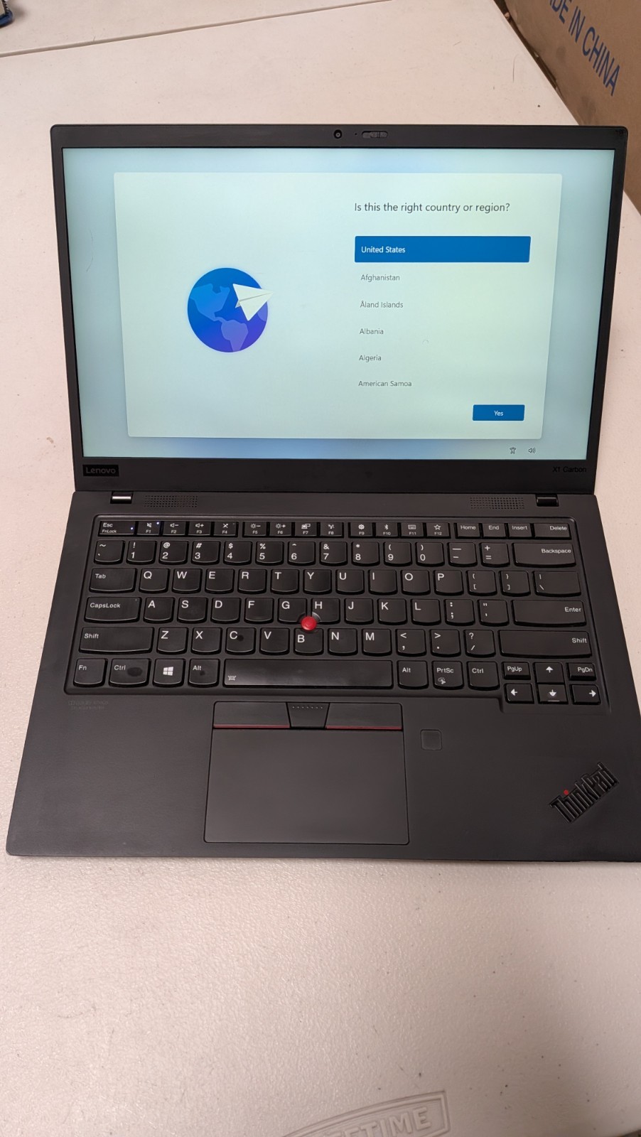 Lenovo ThinkPad X1 Carbon Gen 8 14 FHD i7-10610U 16GB 512GB SSD WIN11P W/AC