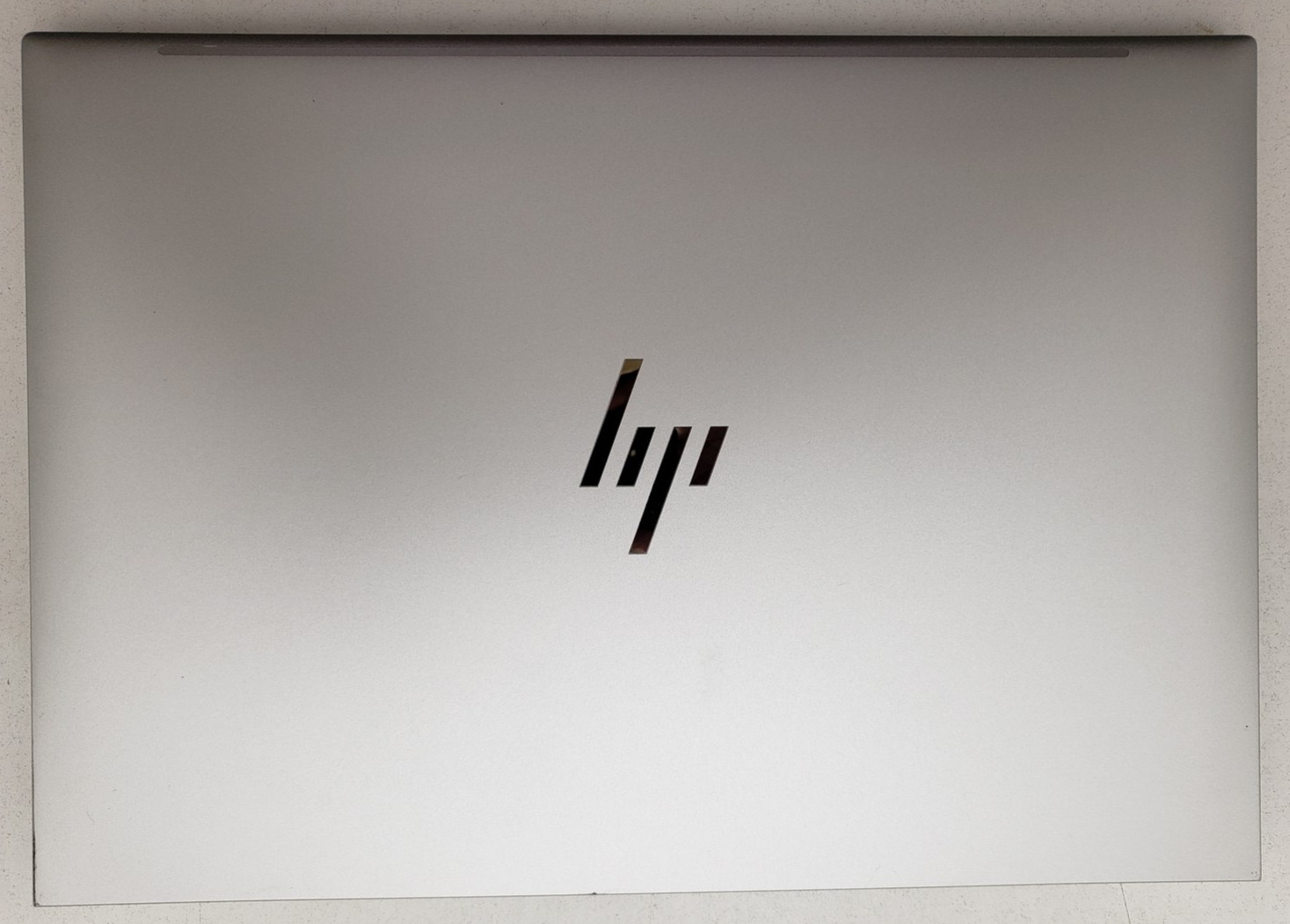HP EliteBook 860 G9 16″ Intel i5-1235U 16GB RAM 256GB SSD Windows 11 Laptop PC.