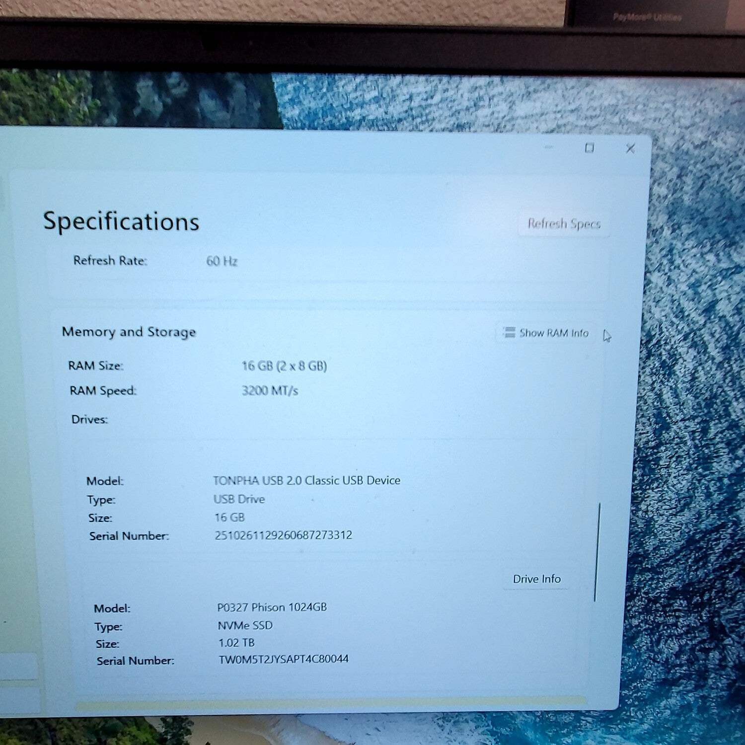 Dell Inspiron 3535 15.6″ Ryzen 7 7730U 2.0GHz 16GB RAM 1TB SSD READ