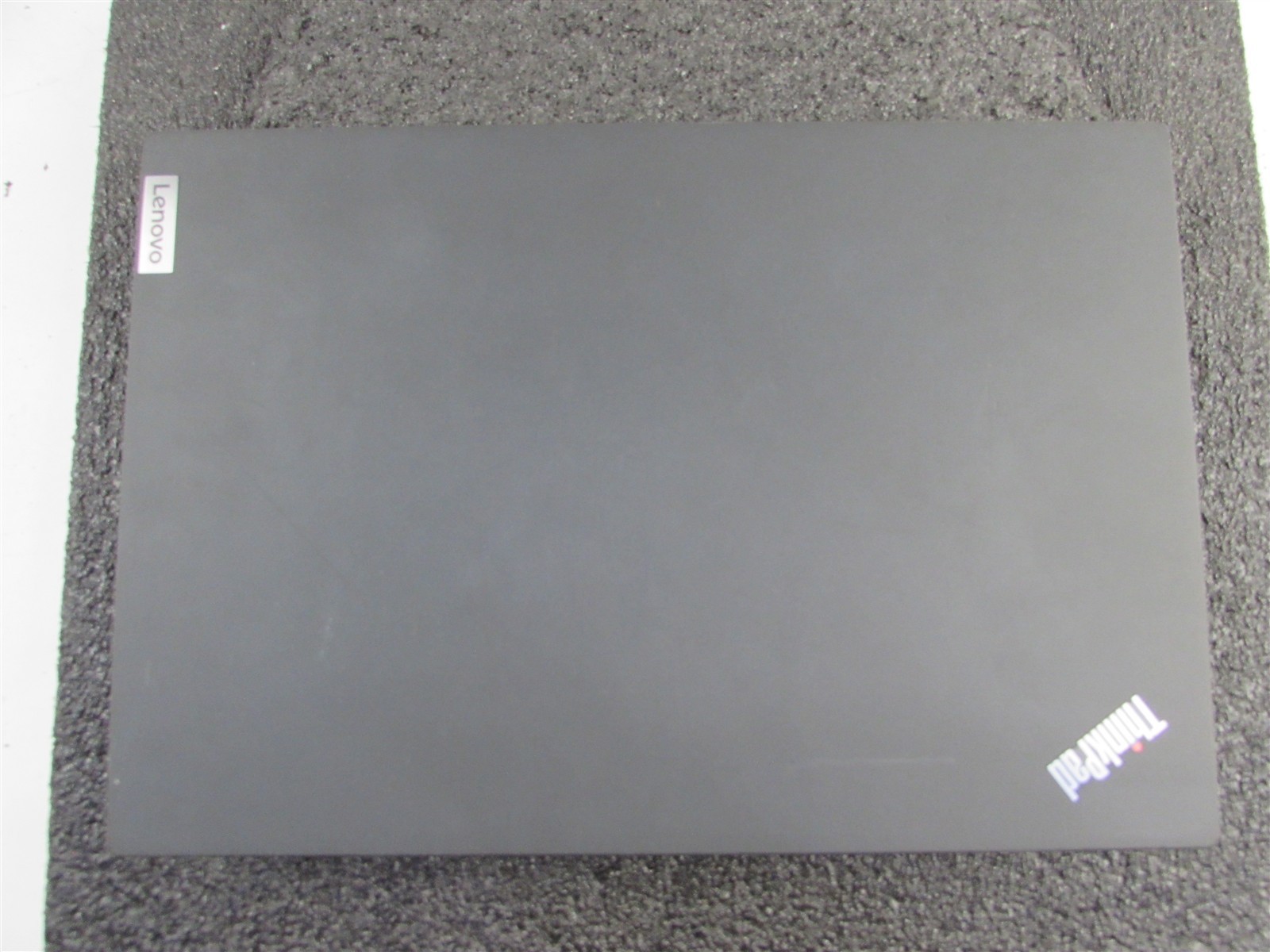 LENOVO THINKPAD T14S (GEN 2) FHD TOUCH i7-1185G7 512GB SSD 32GB RAM NO O.S/No AC