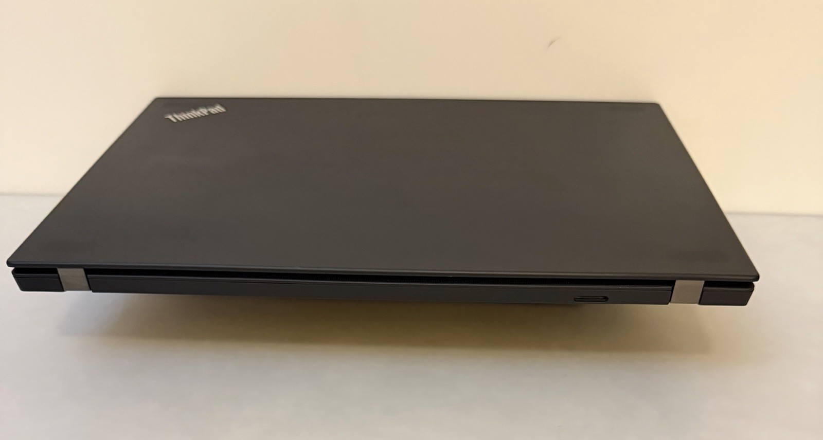 Lenovo ThinkPad P14s Gen 2 14″ Core i7-1165G7 16GB 256GB NVMe T500 Win11 Pro.