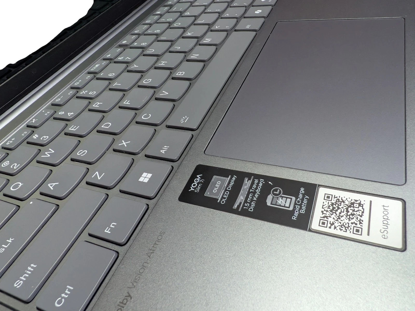 💎Lenovo Yoga Slim 7 Ultra 7 155H/14″ OLED/16GB RAM/1 TB SSD/1 YR LENOVO WTY
