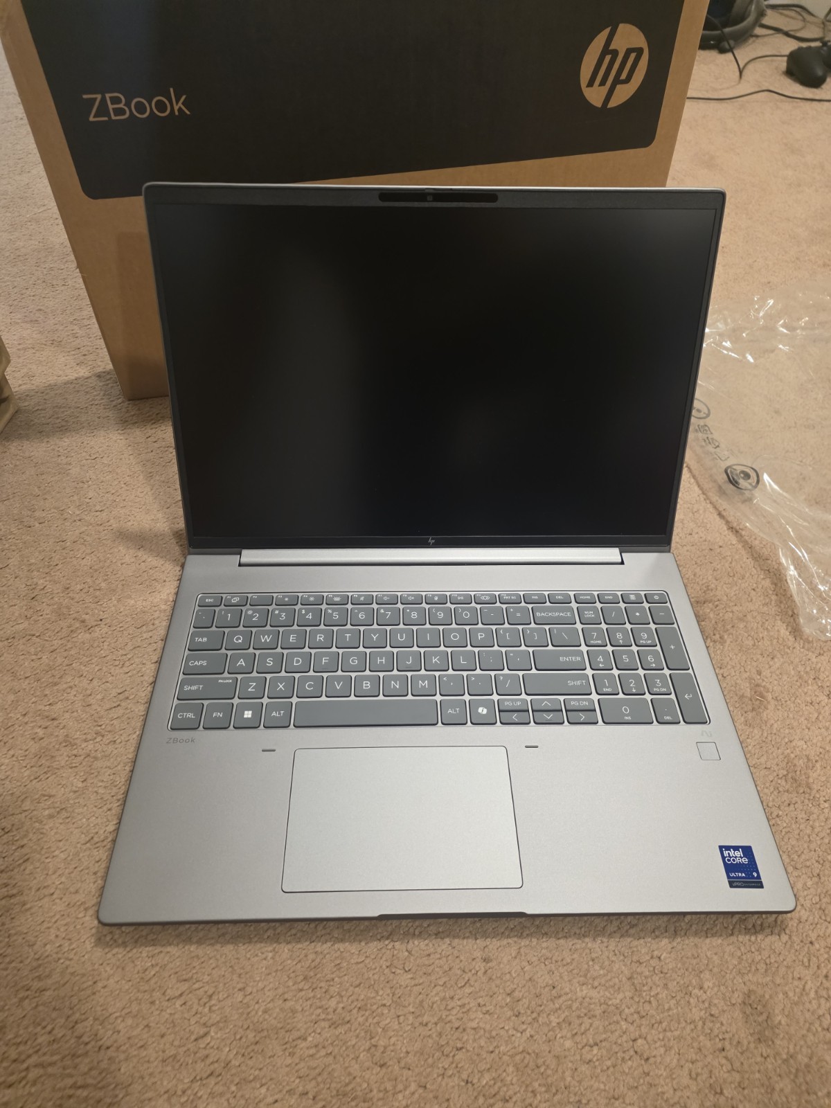 HP ZBook X G1i 16″ 120Hz Intel Core Ultra 9 285H 64GB -2TB SSD