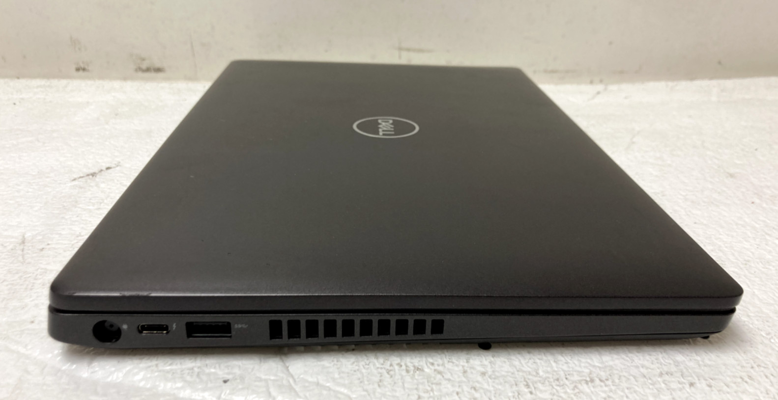 Dell Latitude 5401 14″ Intel i5-9400H @2.50GHz 8GB RAM NO SSD For Parts *READ