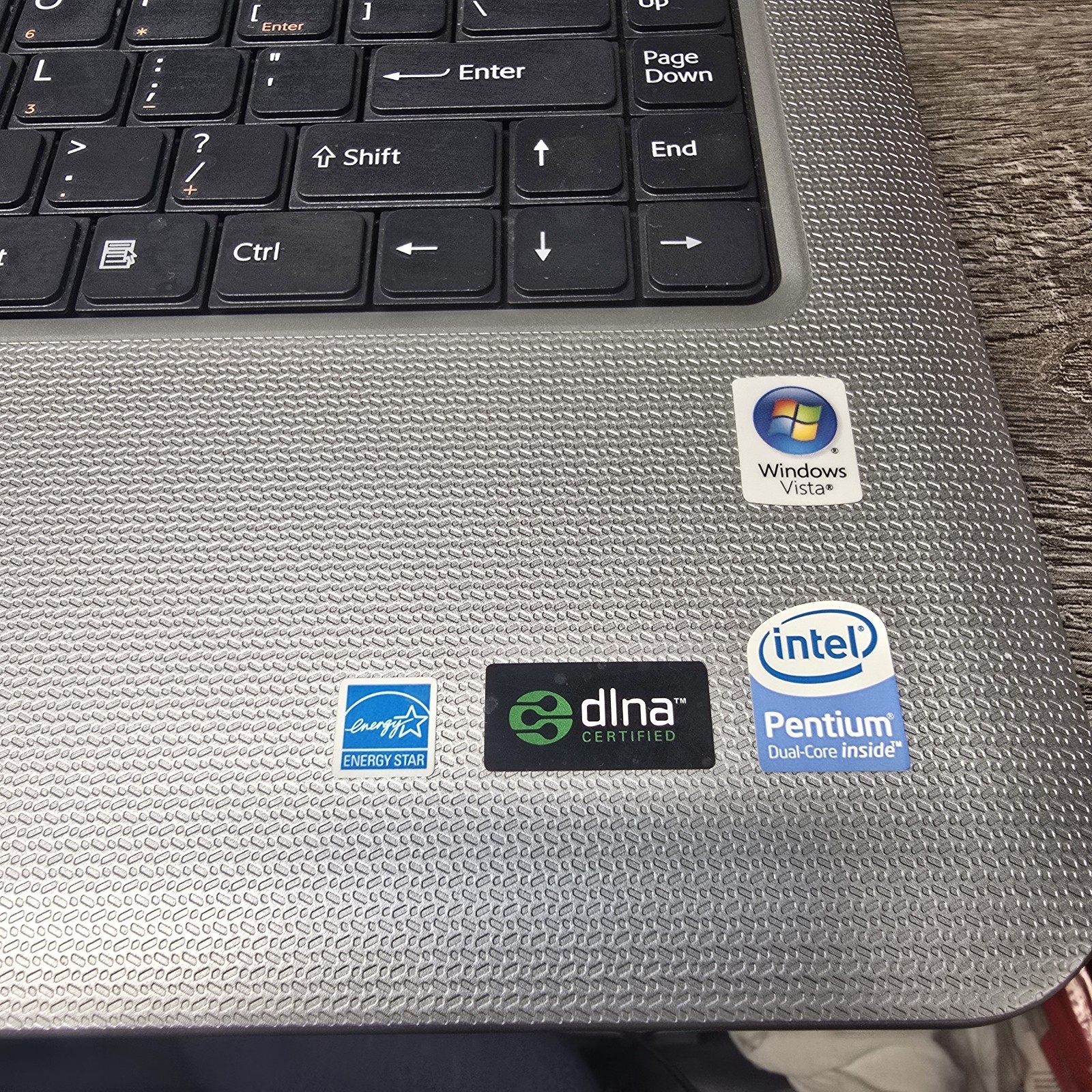 Sony VAIO Notebook PC VGN-NS110E 15.4 AMD Athlon 64 X2 2GB No Charger