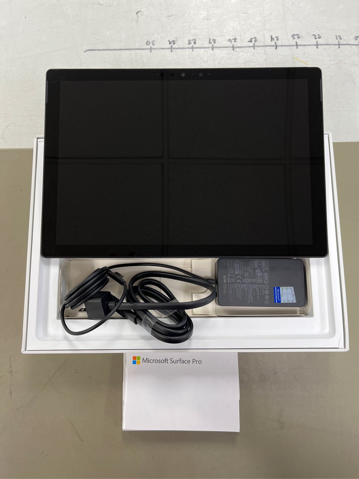 Microsoft Surface Pro 7 31.2 Cm (12.3″) 10th Gen Intel Core I5 8 GB 256 GB Wi-Fi