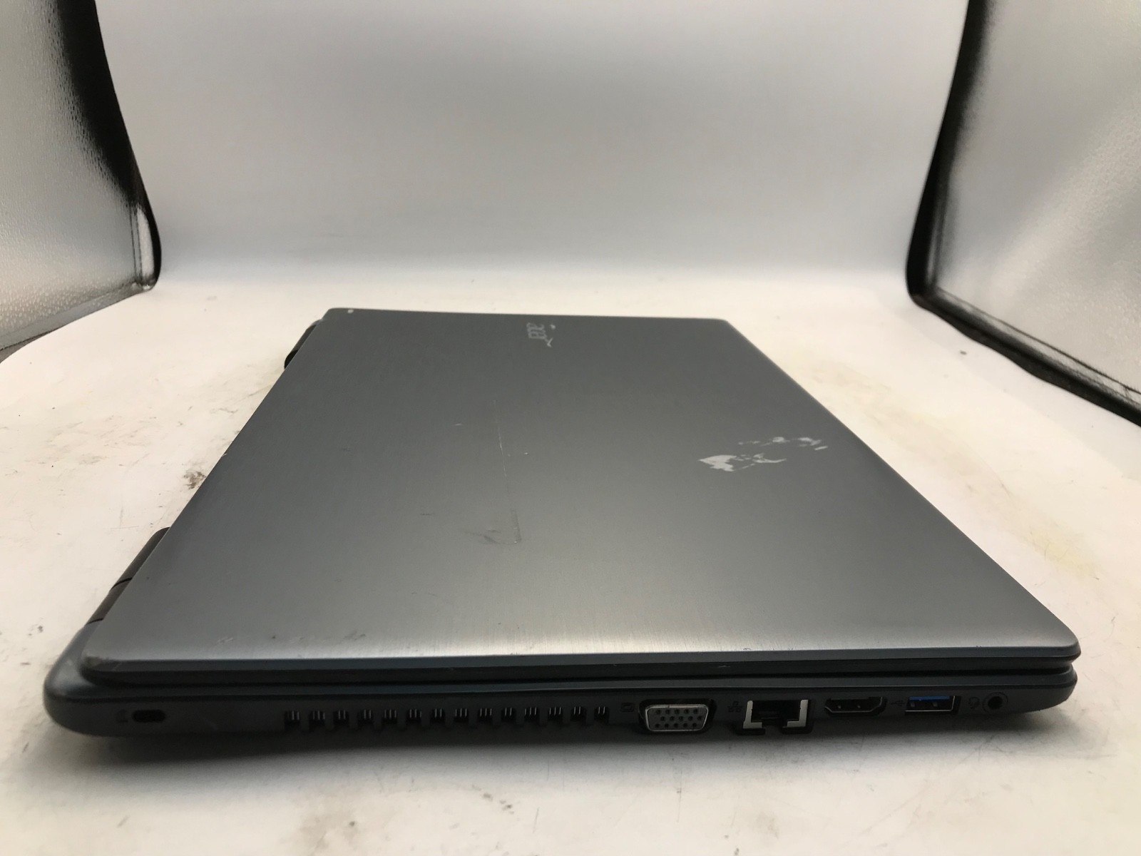 Acer Aspire E15 Intel Core i3-4005U 2.GHz 15″ Laptop-NO POWER/PARTS ONLY- MZ