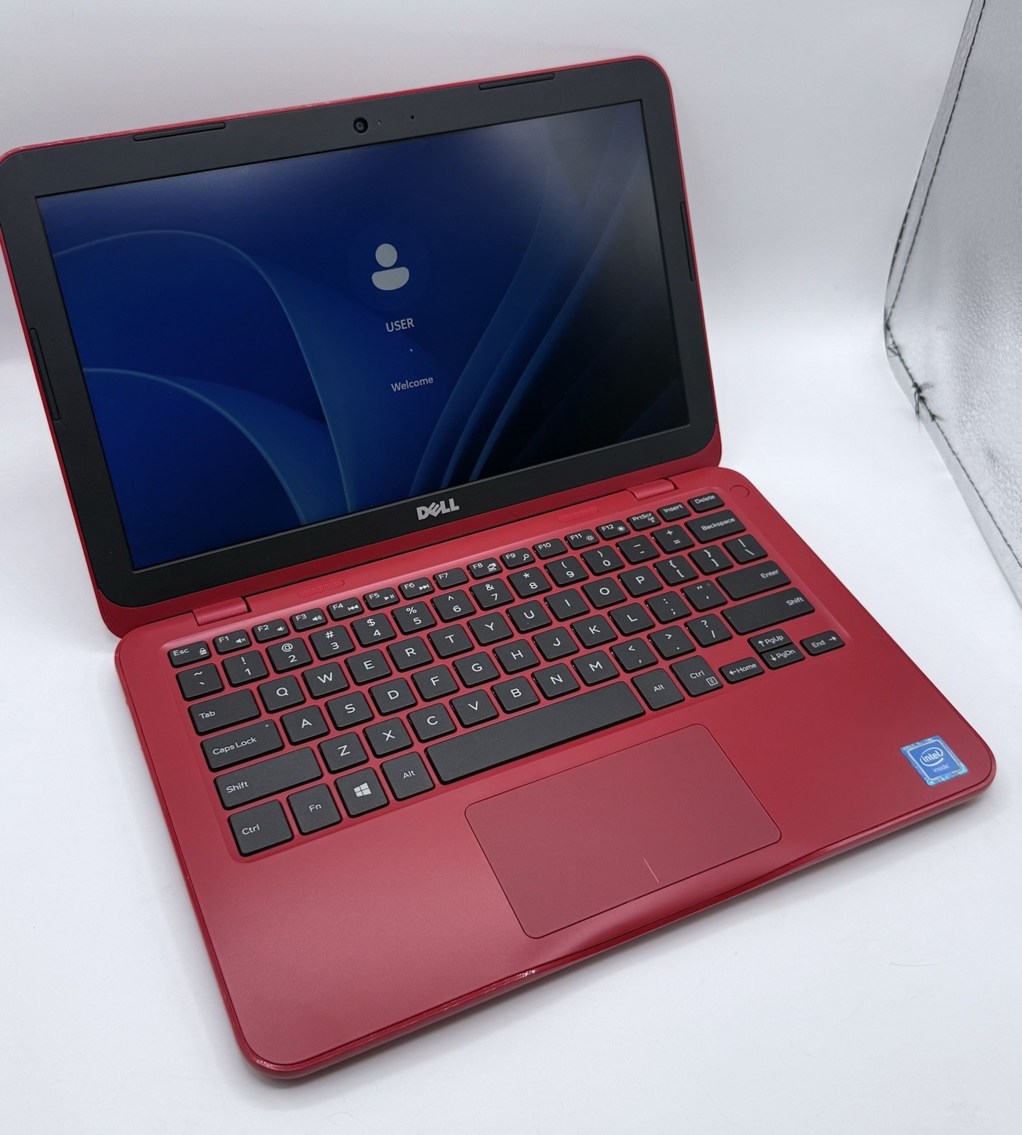 dell inspiron 11 P24t Laptop Intel Celeron N3060@1.60 GHz 4GB Ram 32gb Storage