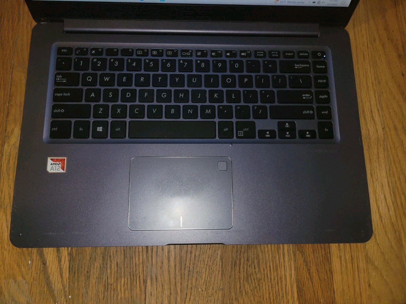 ASUS VivoBook F510Q 15.6″ AMD A12-9720P@2.7GHz 4GB RAM Win10