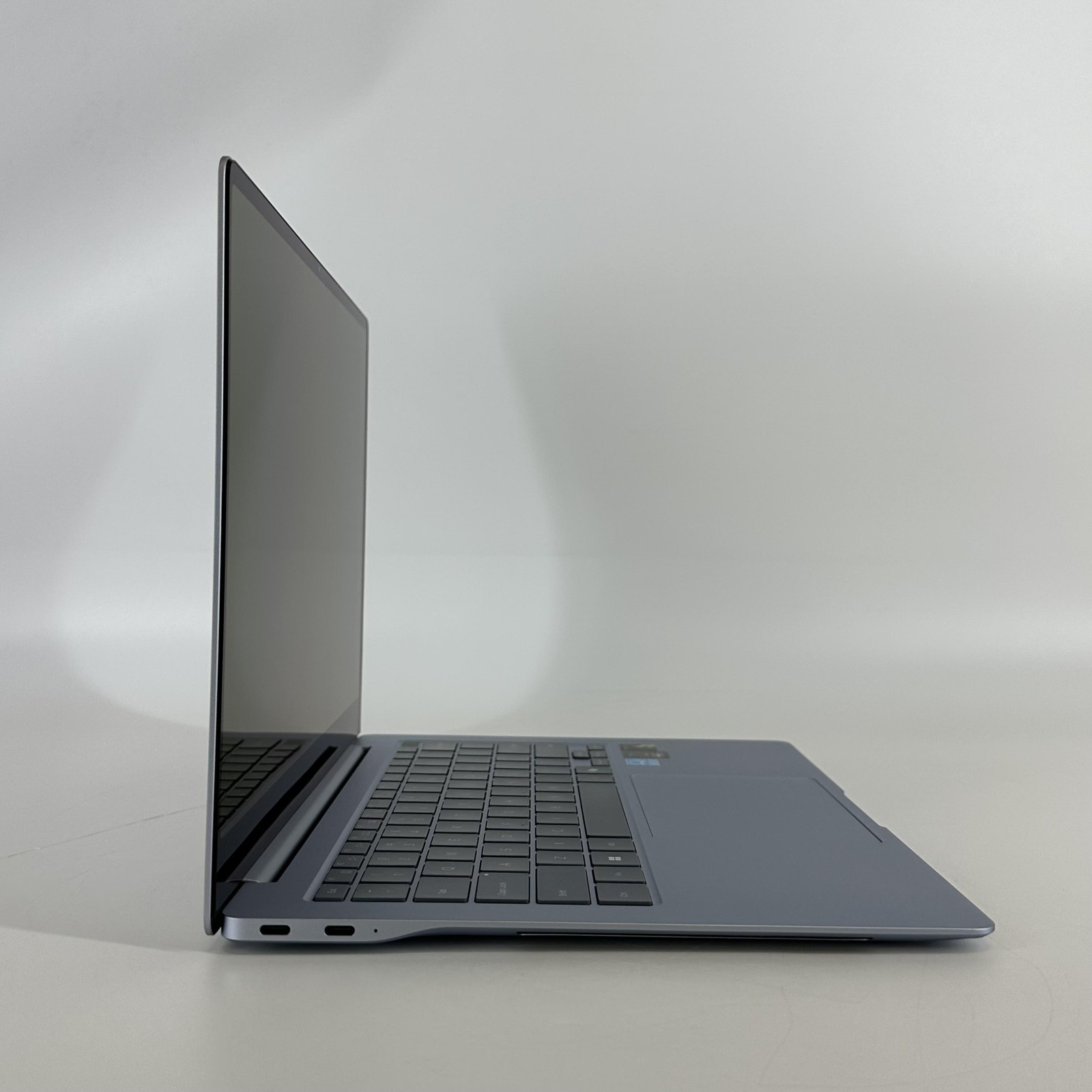 Samsung Galaxy Book4 Edge 14 QHD+ TOUCH 3.4GHz X Elite 16GB 512GB eUFS Excellent