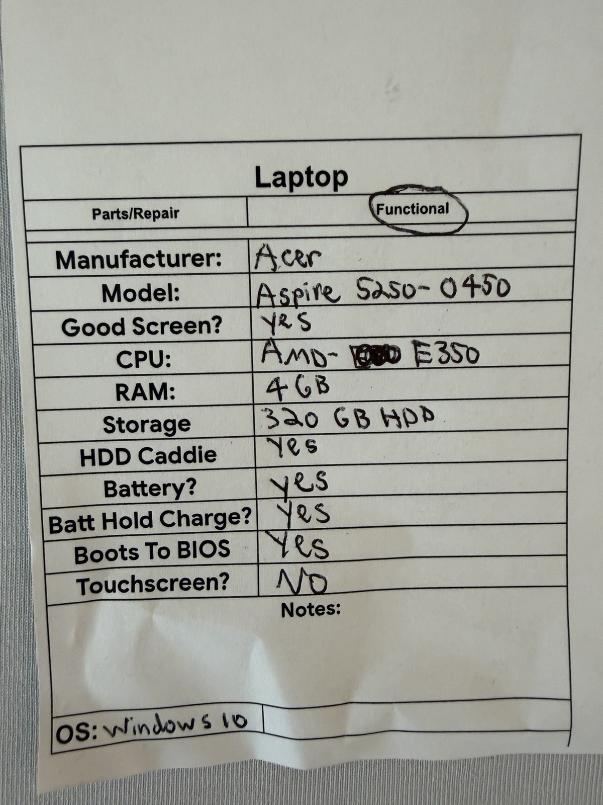 Acer Aspire 5250-0450 Laptop – Good Screen – AMD-E350 – RAM 4 GB – Read Des