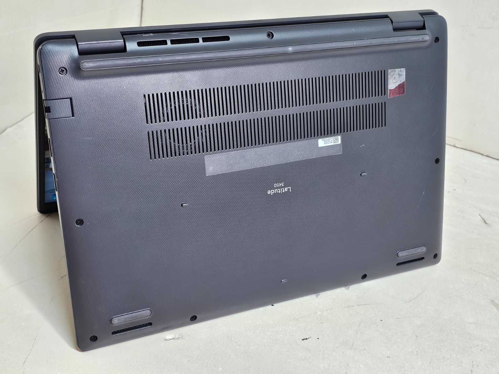 Dell Latitude 3450 Laptop – i5-1335U up to 4.6 GHz 8GB 256GB SSD 14″ – SP1