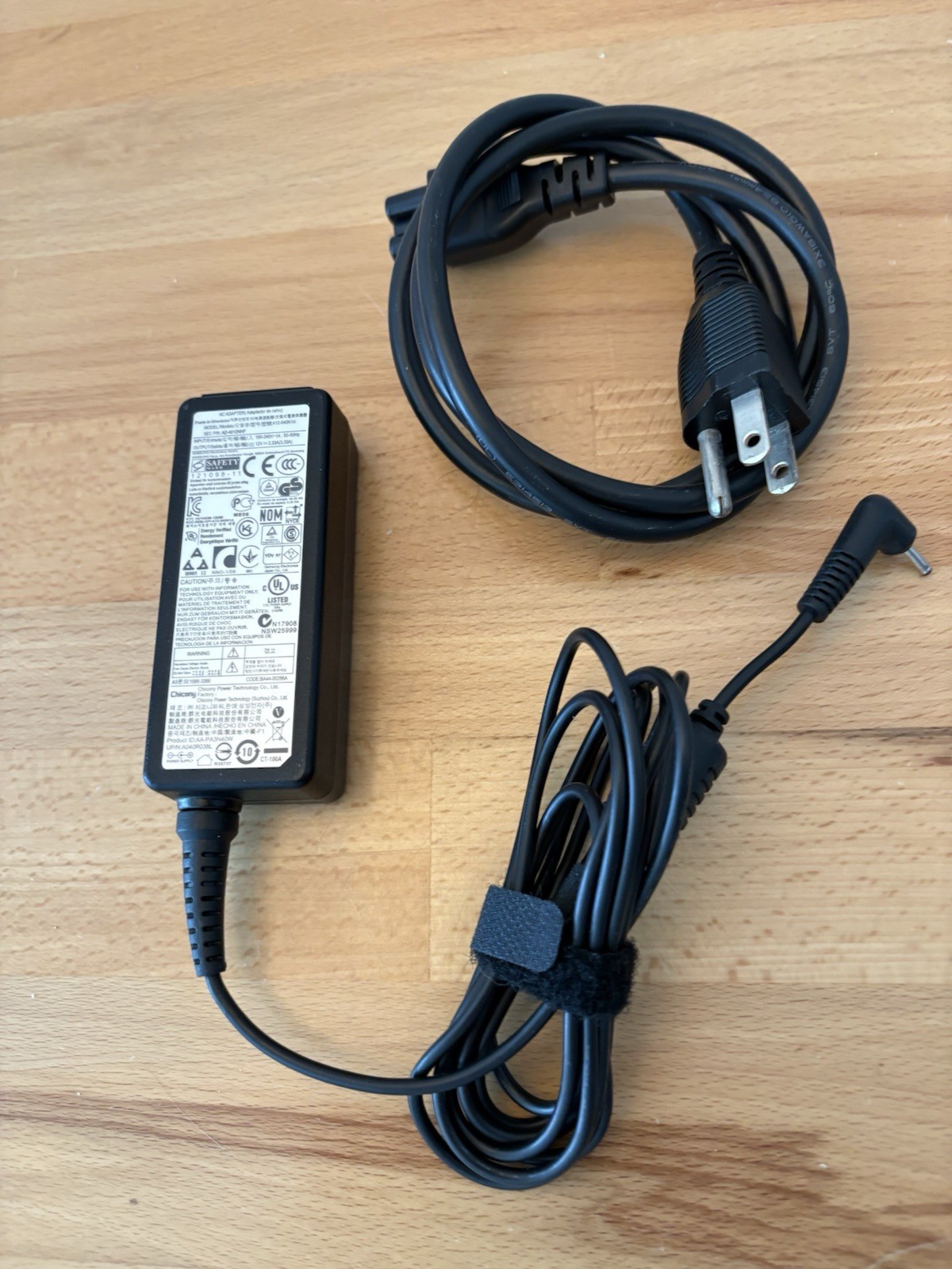 Google Chromebook XE303C12 Laptop And Charger