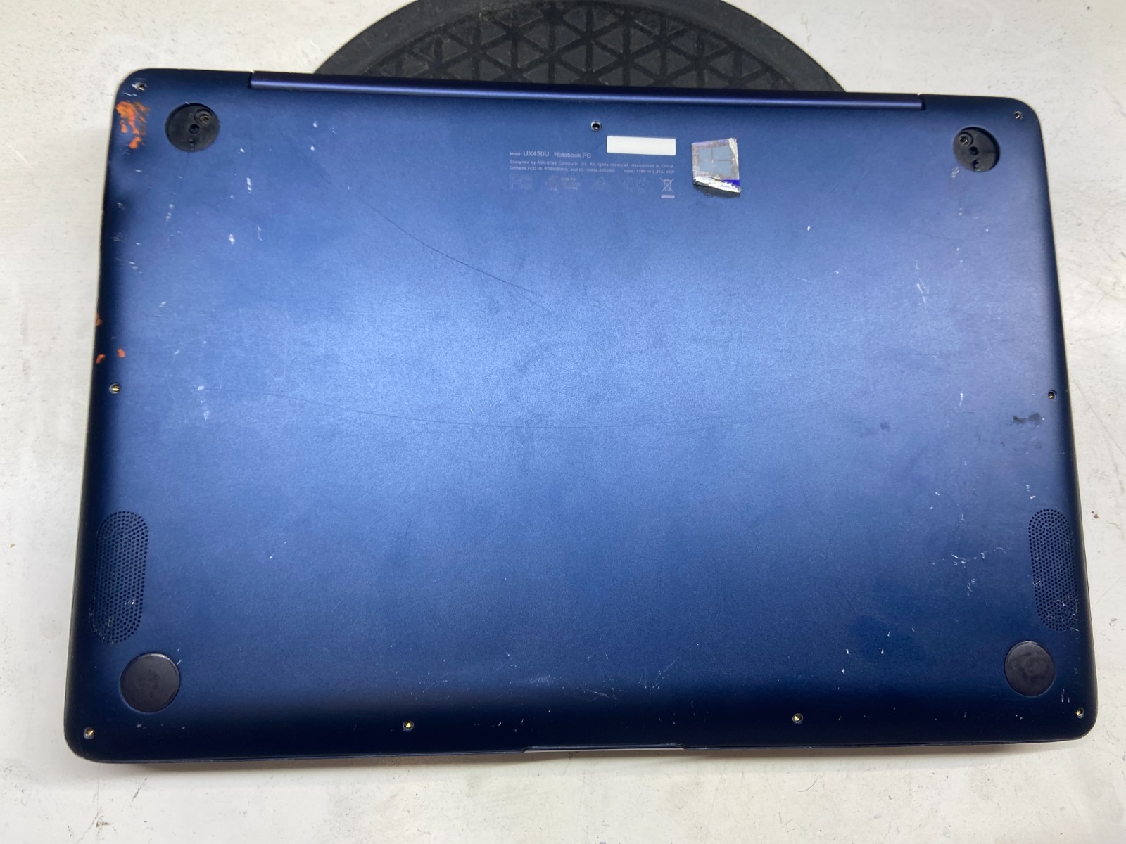Asus Zenbook UX430U Intel Core i7-7500u 2.7GHz 8GB NO HDD