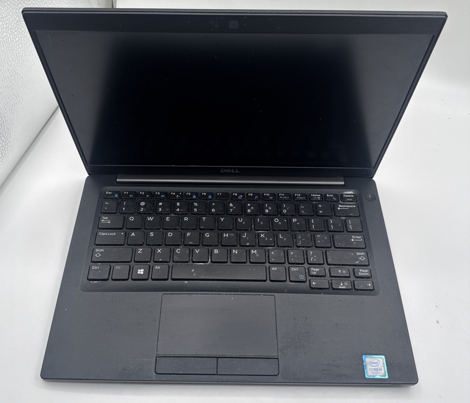 Dell Latitude 7390 13.3″ Laptop Intel Core i5-7300U 16GB RAM – BAD MOUSE