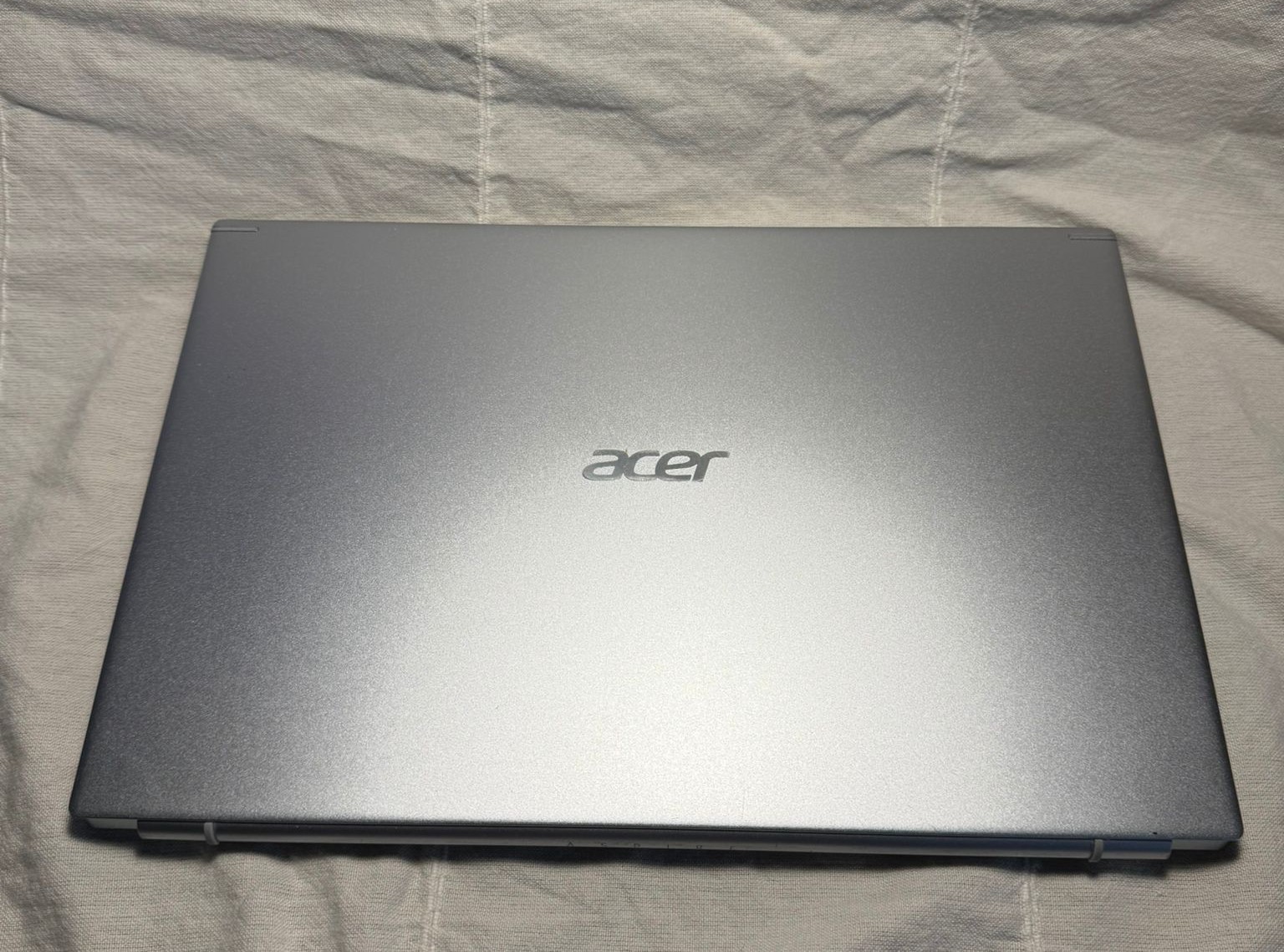 Acer Aspire 5 A515-56-36UT 15.6″ (128 GB SSD, Intel Core i3 i3-1115G4, 3 GHz,…