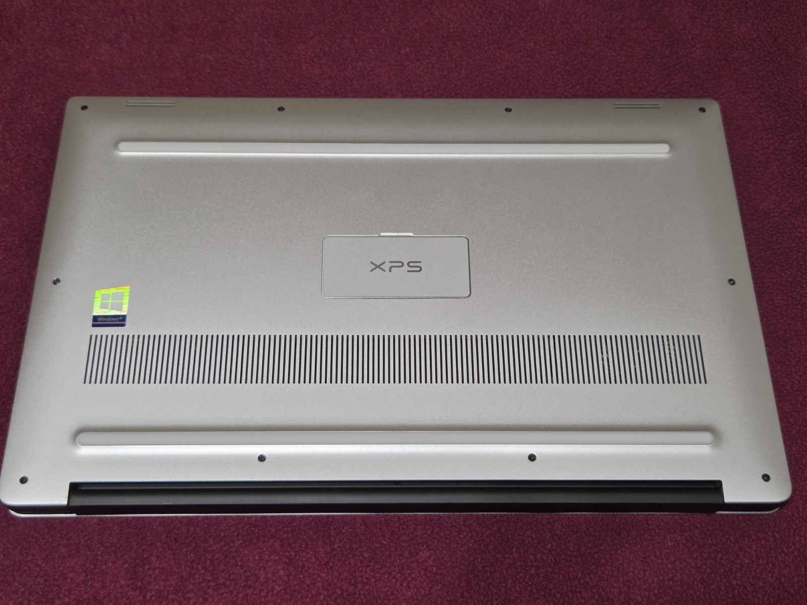 Dell XPS 15 9570 Laptop 15.6 FHD I7-8750H 16GB 128gb SSD GTX 1050 Ti Read Desc