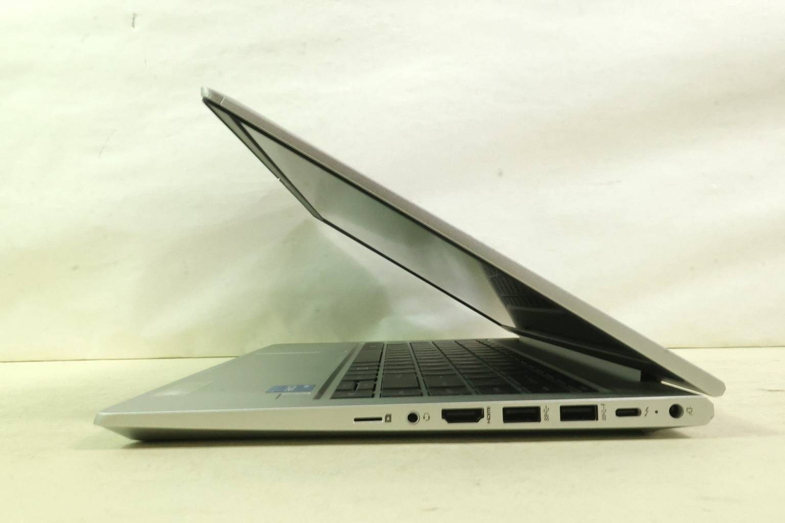 HP PROBOOK 640 G8 | CORE I7-1185G7 | 512GB | 16GB | NO OS/NO POWER ADAPTER