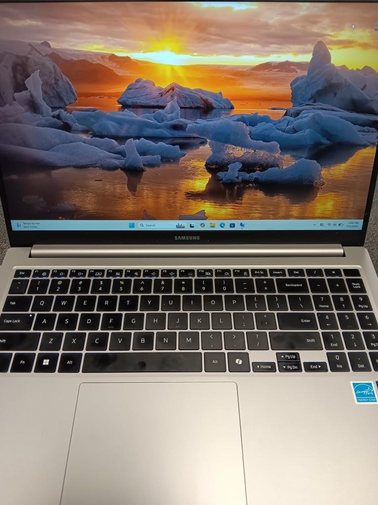 SAMSUNG NP750XGK (P17031751)