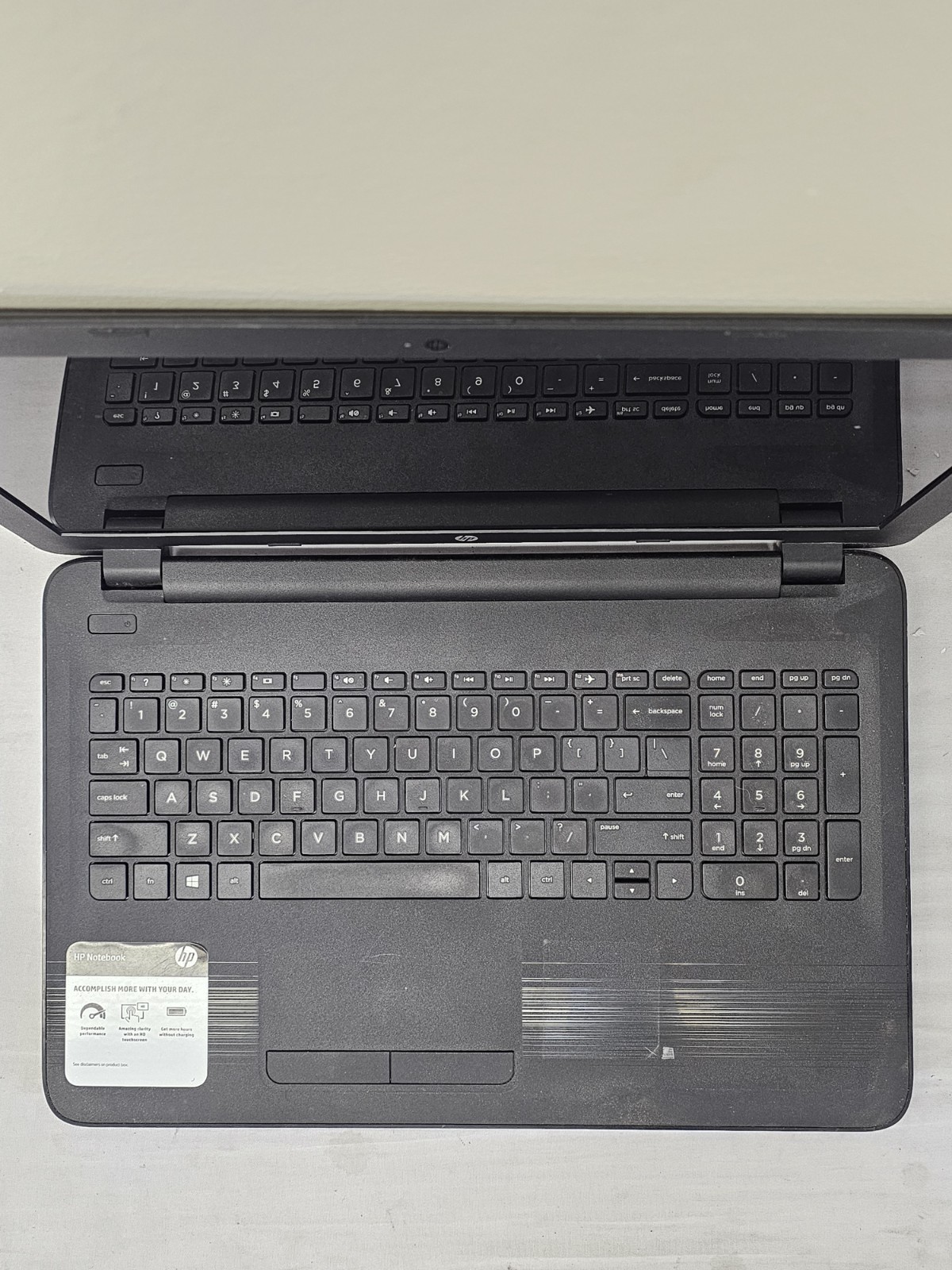 HP Notebook TPN-C126 Laptop – AMD Radeon R5 – 6GB RAM – 1TB HDD SATA – Win 10
