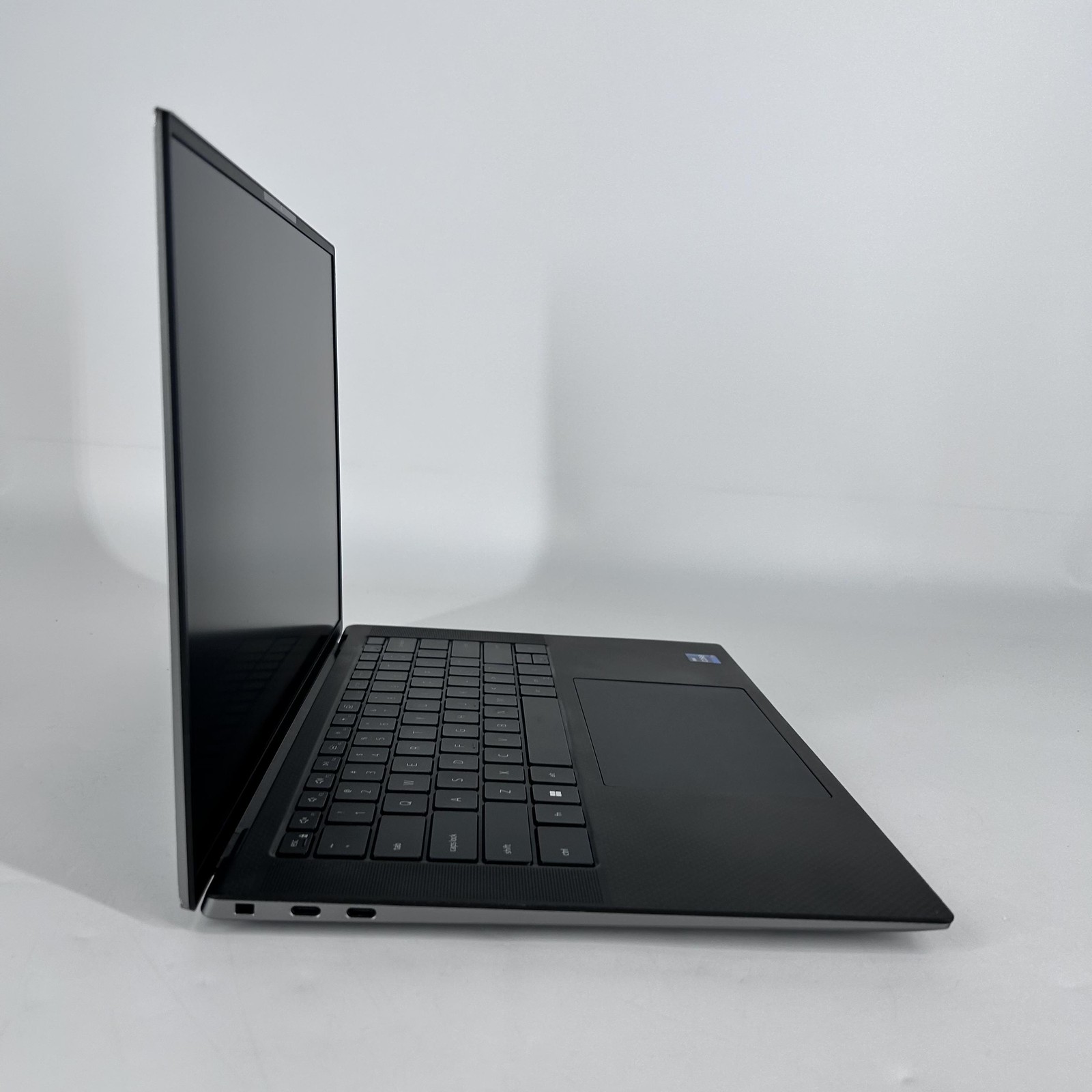 Dell Precision 5570 15.6 FHD+ 2.5 GHz i9-12900H 8GB 512GB SSD RTX A2000 Good
