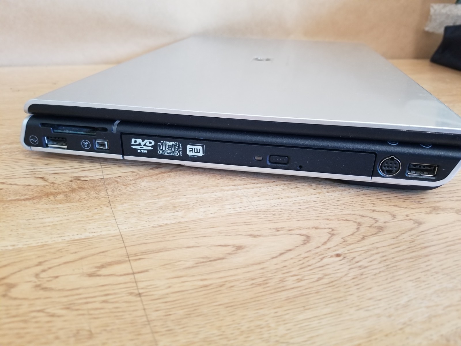 HP Pavilion Special Edition – Ent. Notebook PC DV1000 – 512MB, 80GB HDD – Parts