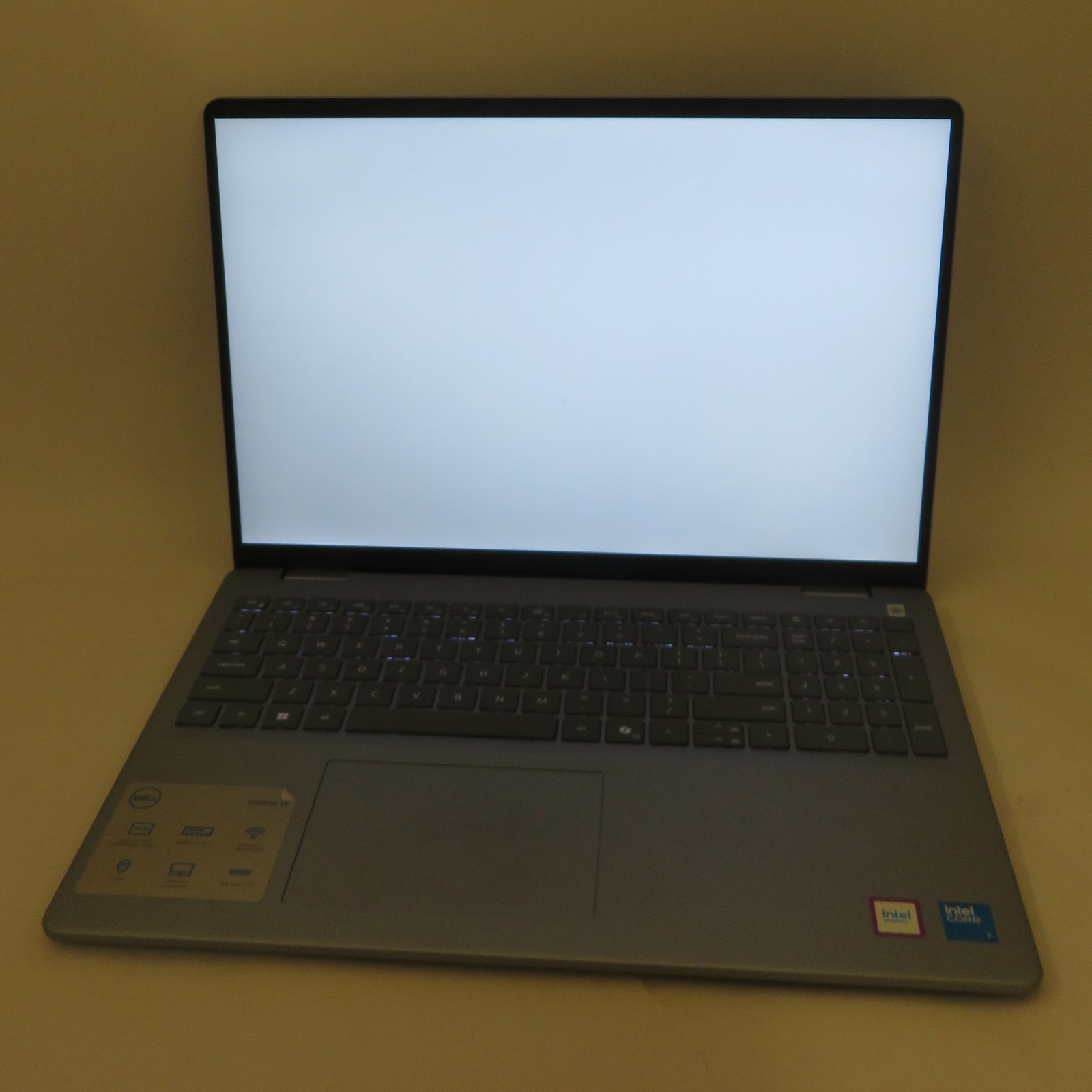 Dell Inspiron 16 5640 Core 7 150U 1.8GHz 16GB RAM 1TB SSD WIN 11