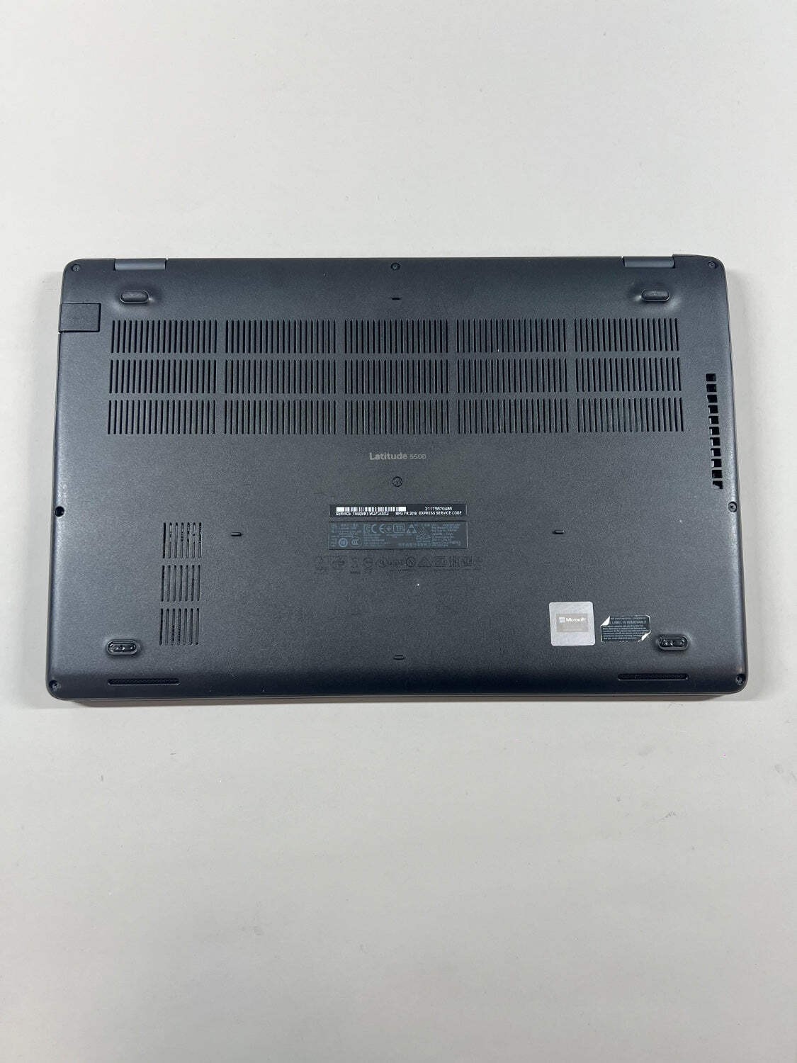 Dell Latitude 5500 15.6″ i5-8365U 1.6GHz 8GB RAM 256GB SSD