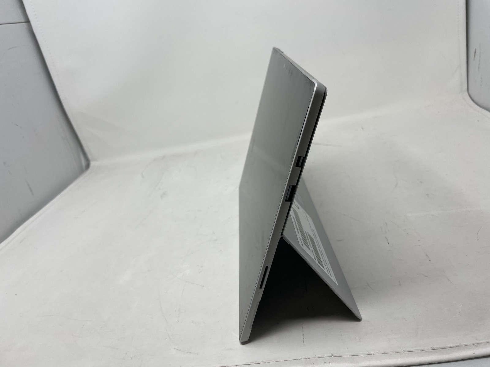 Microsoft Surface Pro 5 1796 Tablet i5-7300U 8GB RAM 256GB SSD
