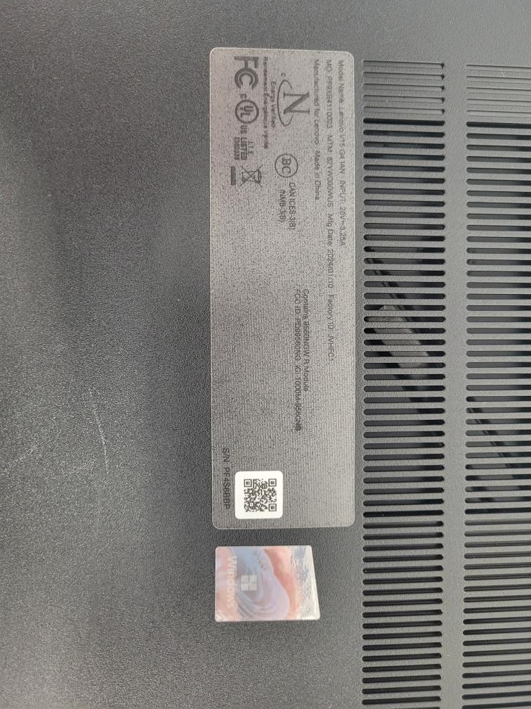 LENOVO V15 G4 (P04016319)