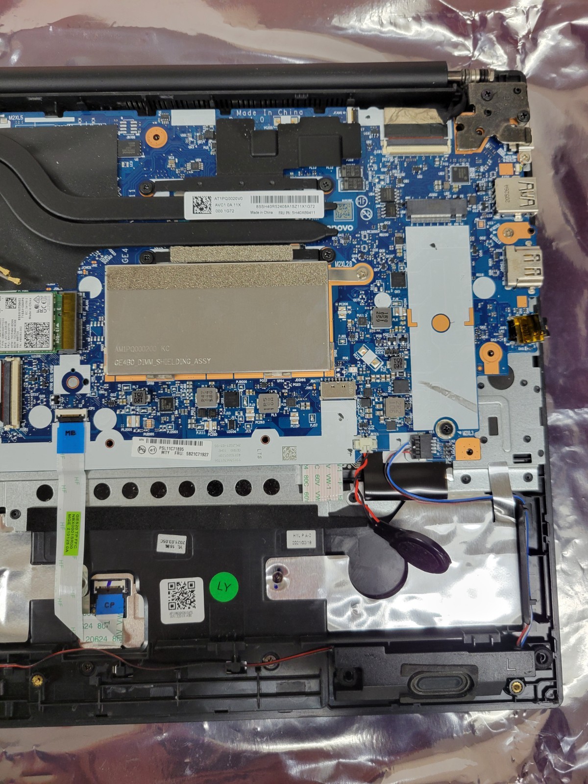 Lenovo ThinkPad E15 Gen 2 i5-1135G7@2.4GHz NO RAM/HD/OS/SCREEN/KB *DEAD* | C825