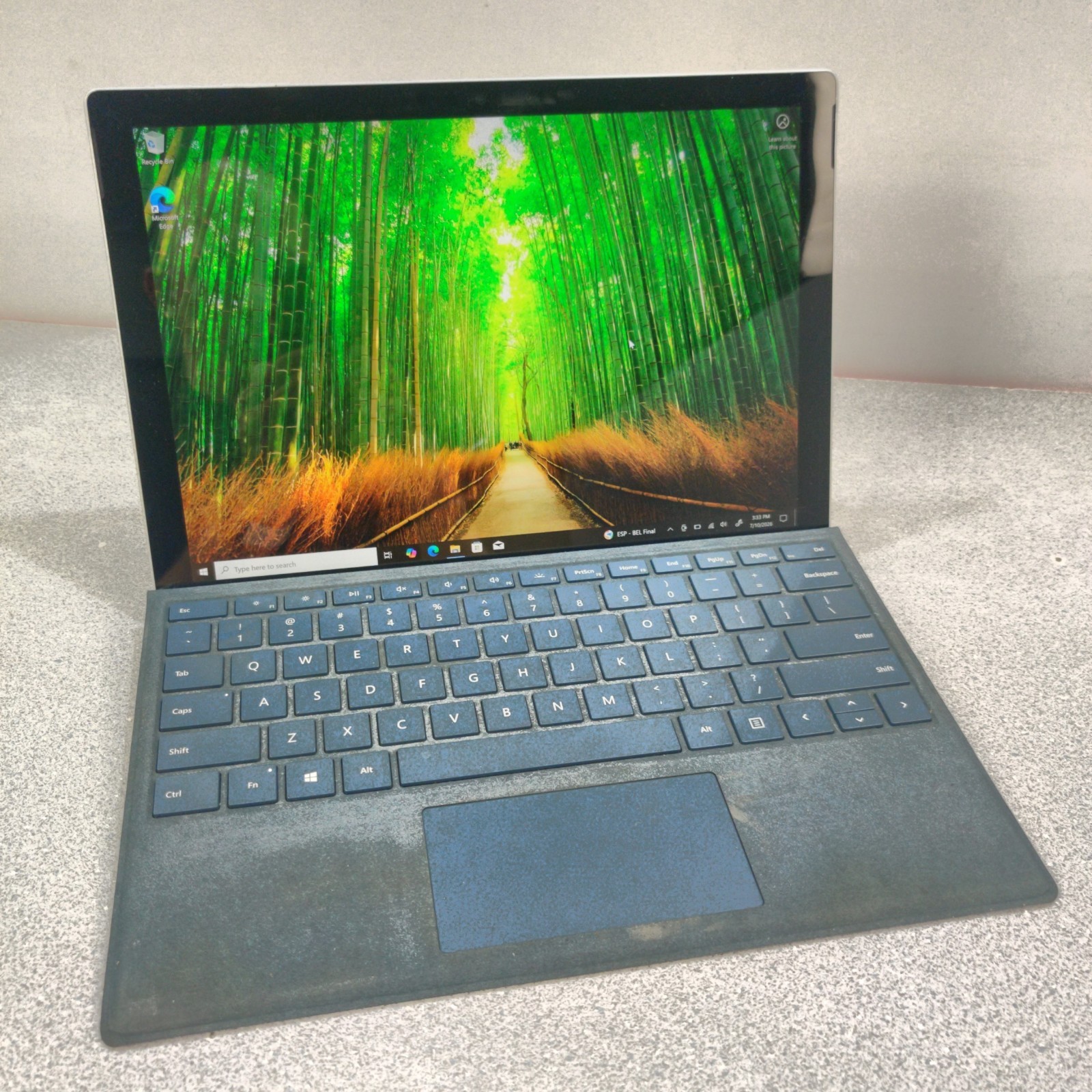 Microsoft Surface Pro 5 1807 12.3″ i5-7300U, 8GB, 256GB SSD Windows 10 Pro NO AC