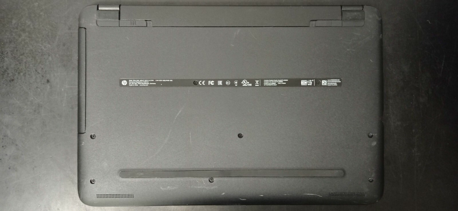 HP 15-ac121dx i3-5010U 2.1GHz 6GB RAM 1TB HDD 15.6″ Touch Win10 CND530044Q