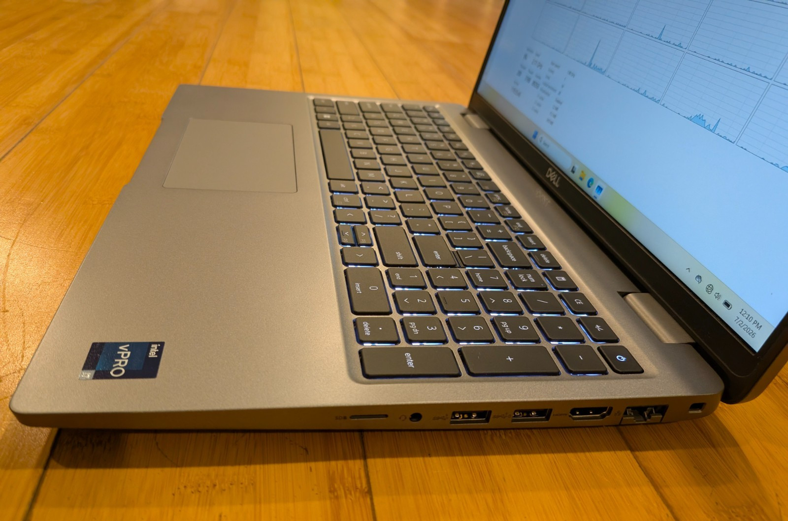 Dell Latitude 5540 15.6″ FHD Laptop (Intel Core i7-1370P, 32GB DDR5, 512GB SSD)