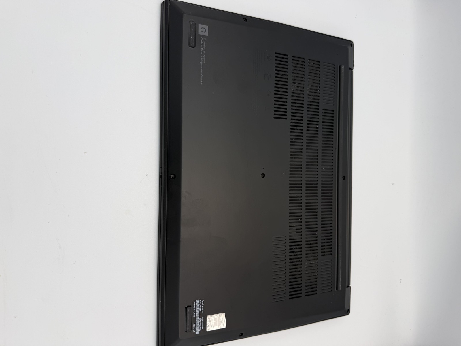 Lenovo ThinkPad P1 Gen 4 (2021) 11th Gen Intel Core i7-11850H 32GB RAM 1TB SSD