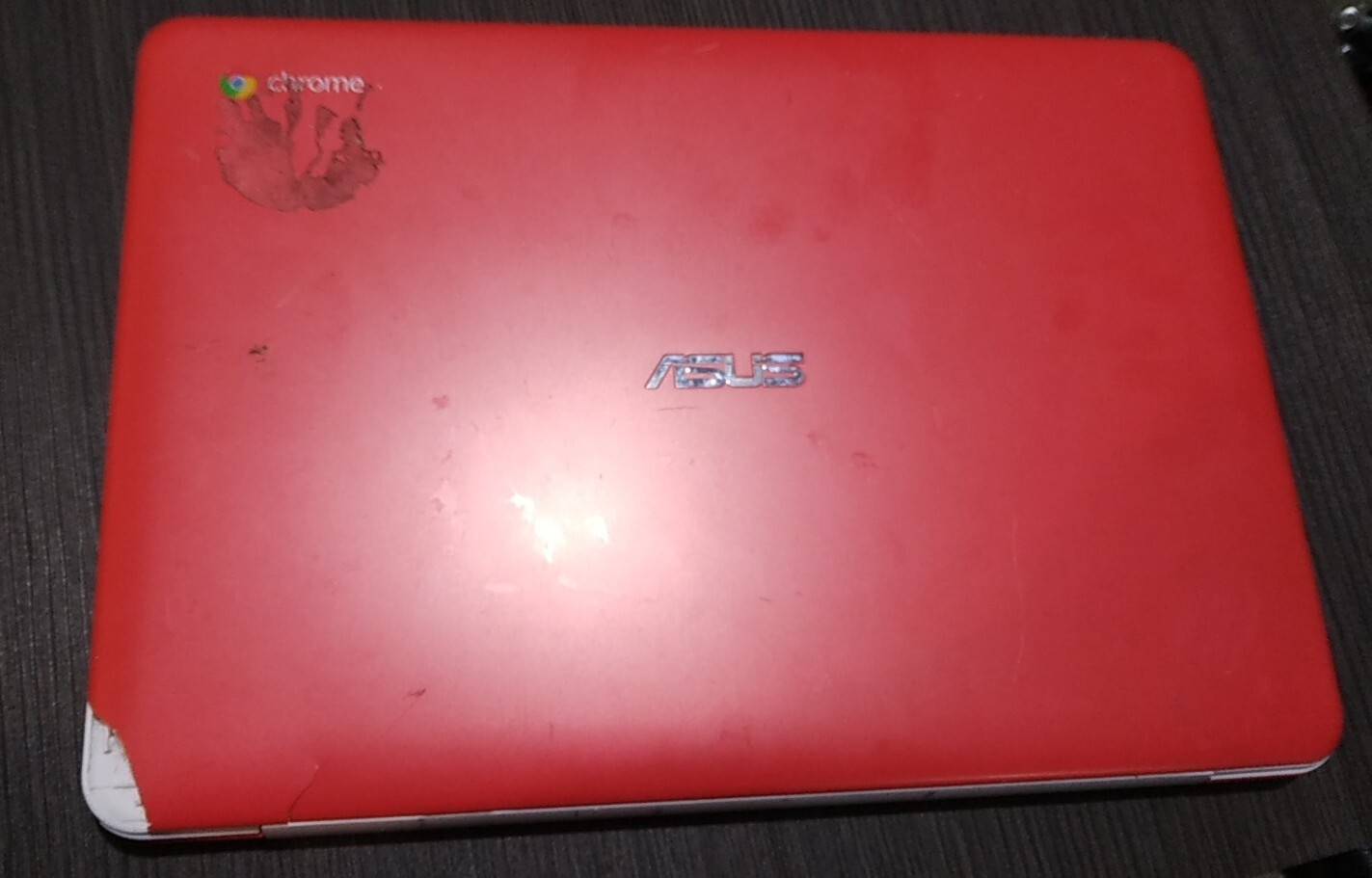 ASUS C300 11.6in. (16GB, Intel Celeron M, 2.4GHz, 2GB) Chromebook – Red -…