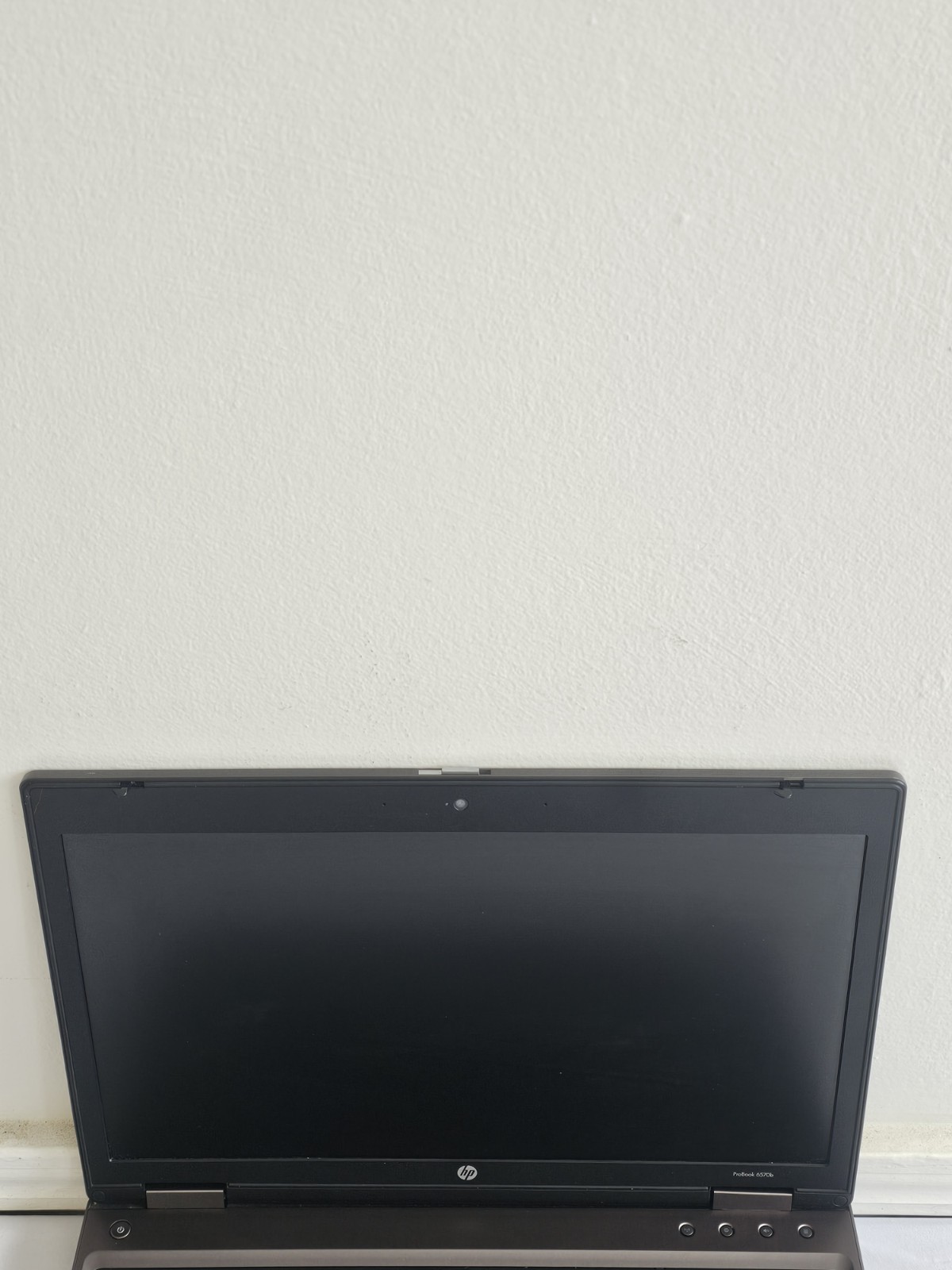 HP ProBook 6570b Laptop – Intel i5-3230M – 6GB RAM – BIOS LOCKED NO BATT – READ