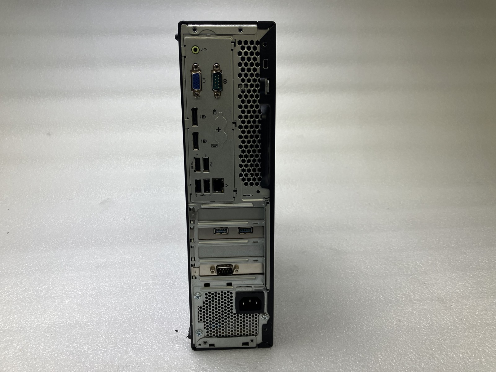 Lenovo 10SUS0T400 Core i3-8100 3.6GHz 16GB RAM NO HDD NO OS Fair