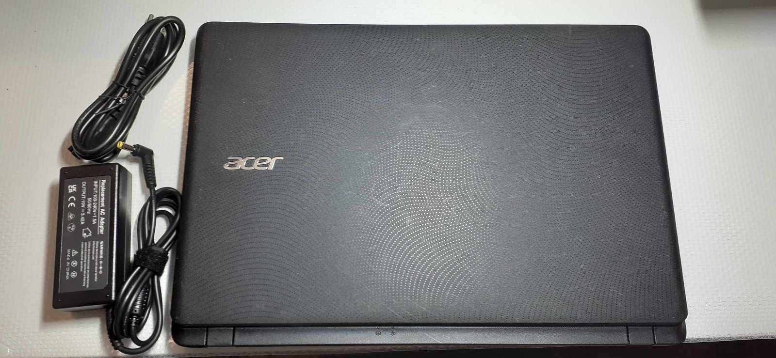 Acer Aspire ES1-533 [Intel Pentium N4200] [6GB DDR3] [240 GB SSD] [15.6″ HD]
