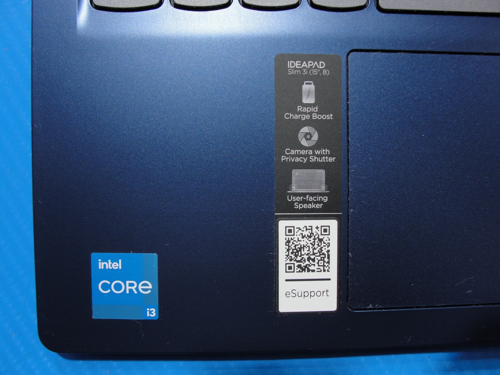 Lenovo IdeaPad Slim 3 15IRU8 15.6”FHD TOUCH Core i3-1315U 1.2GHz 8GB SSD 256GB