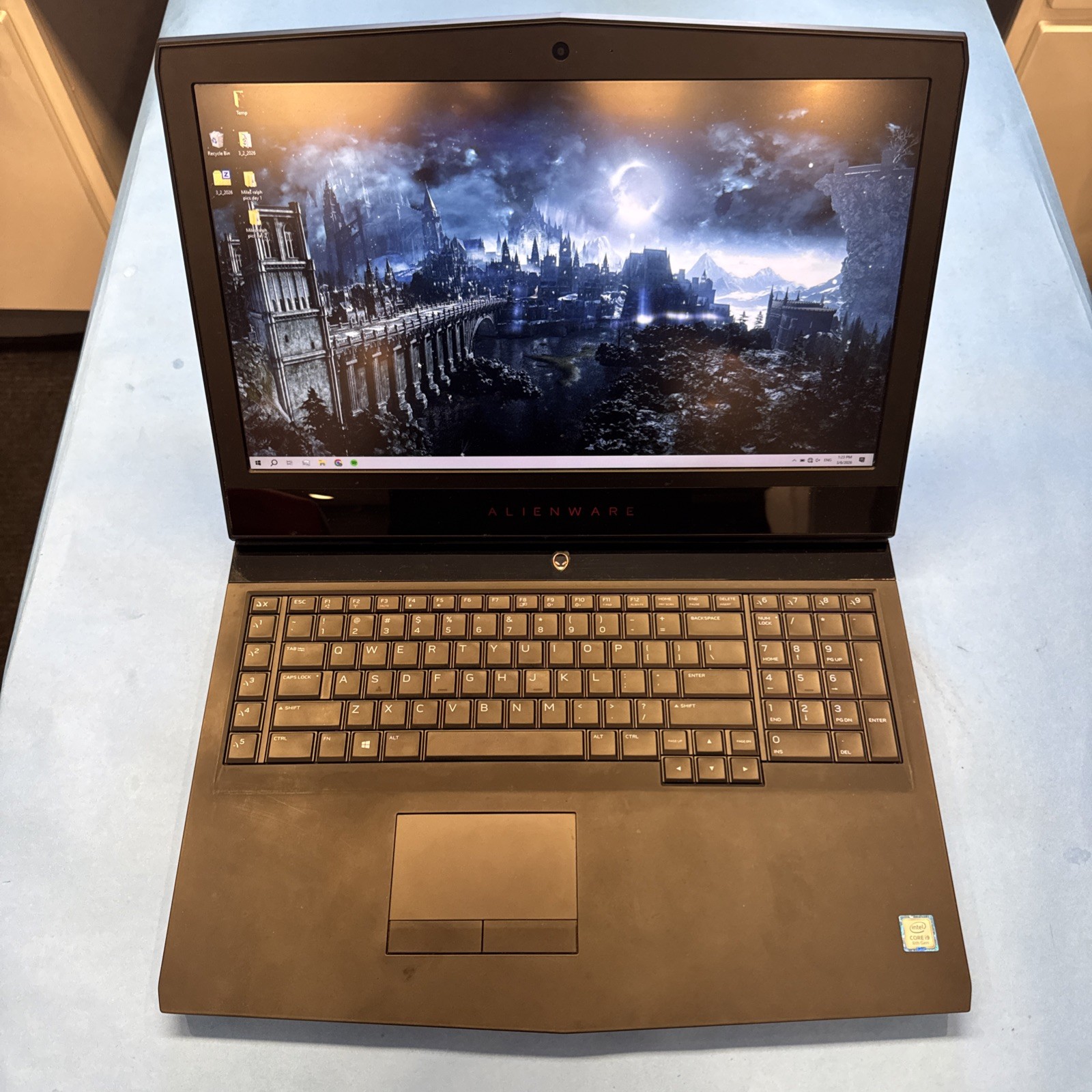 Alienware 17 R5 17.3″ Gaming Laptop-i9-8950HK-16GB RAM-500 GB HDD-1 TB SSD
