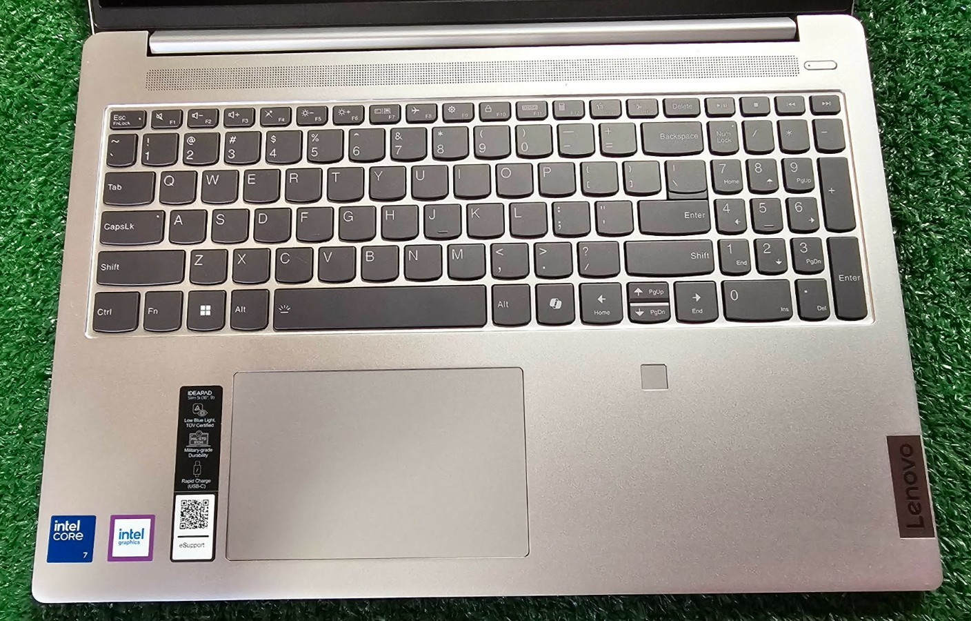 Lenovo IdeaPad Slim 5 16IRU9 16in Intel Core 7 150U 1.8GHz 8GB RAM 512GB W.11 H