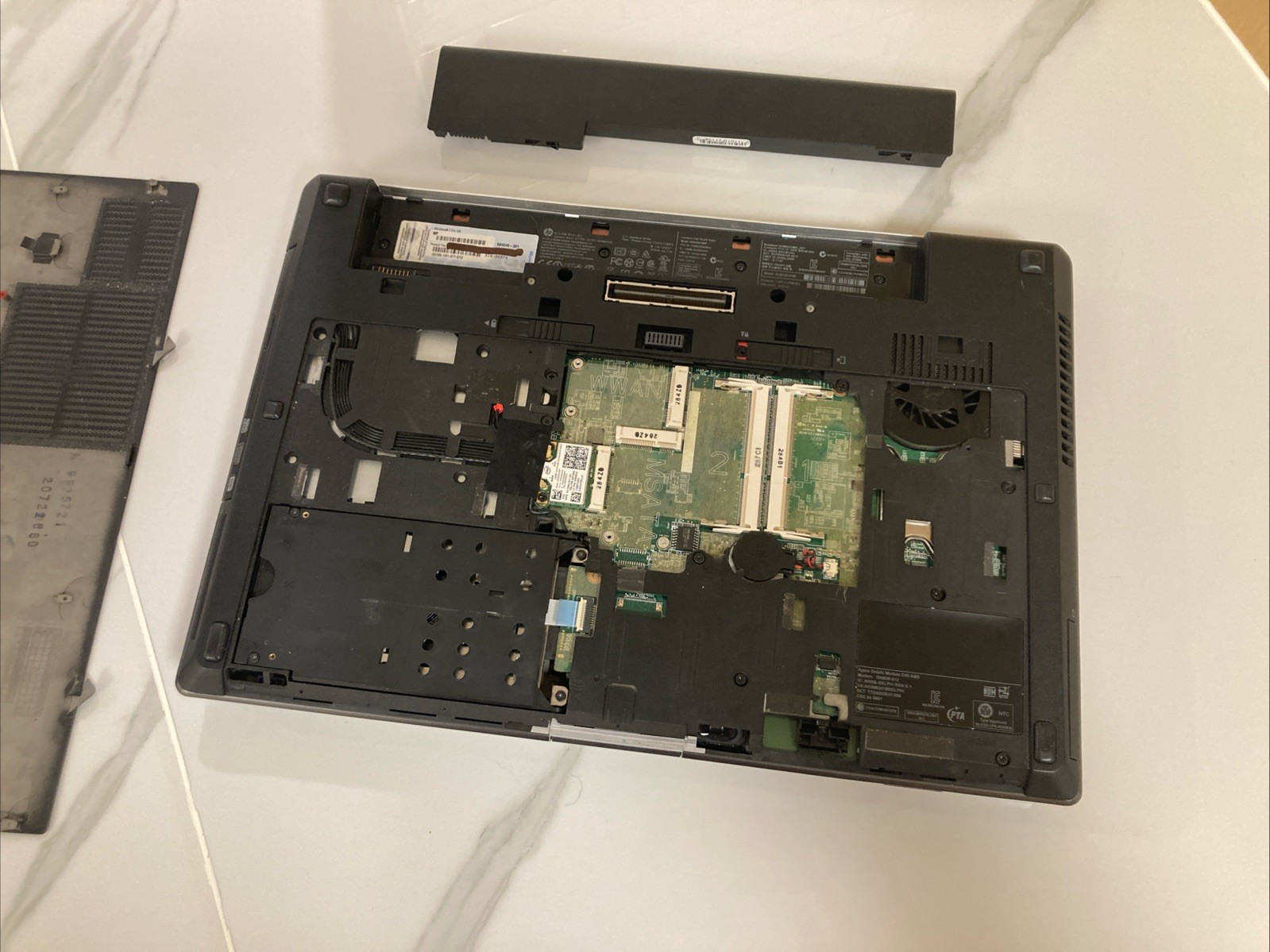 💻 HP EliteBook 8570w ⚙️ i7 15.6″ Workstation | No RAM/SSD | Parts or Repair 🔋