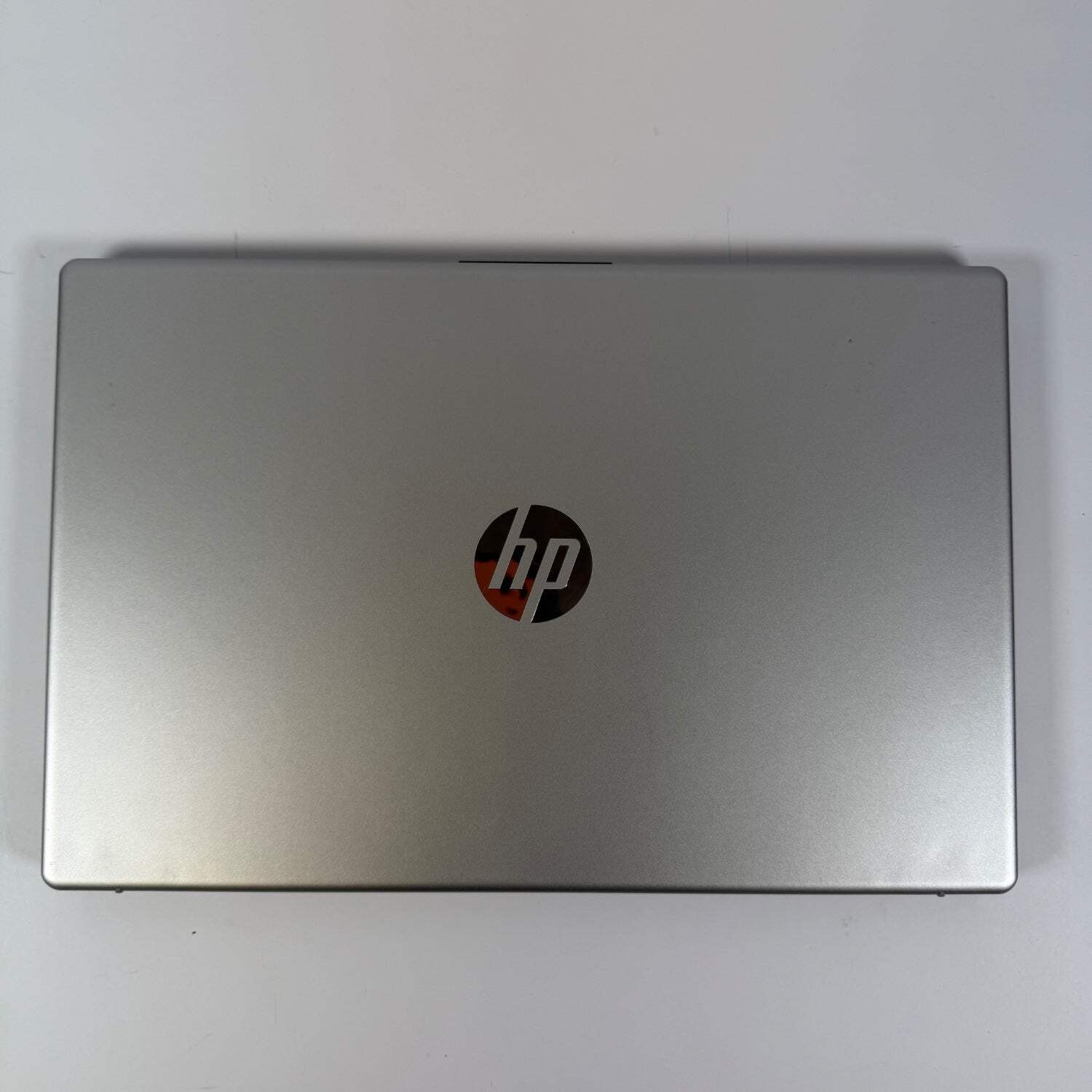 HP Laptop 15-FD0113DX 15.6″ i3-N305 3.8GHz 8GB RAM 128GB UFS