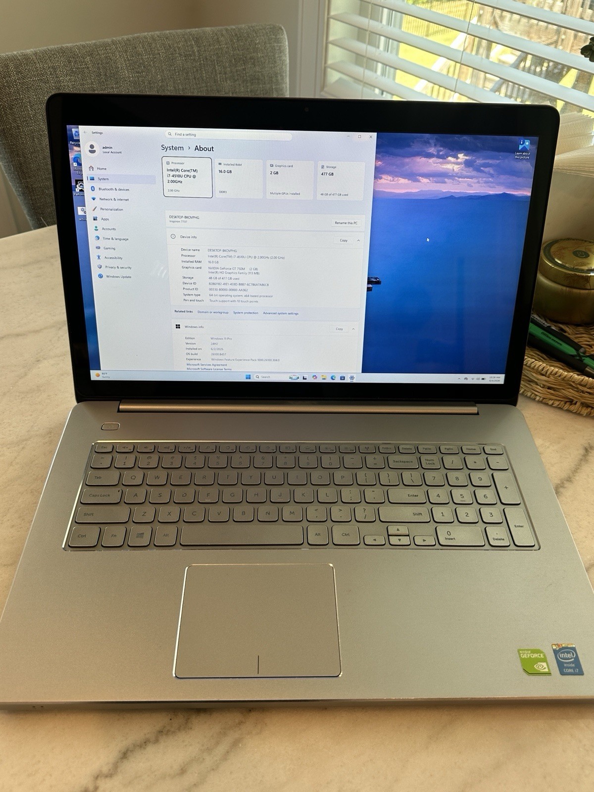 Dell Inspiron 7737 17.3″ Touch Laptop i7-4500U 16GB 256GB SSD NVIDIA GT750m W11