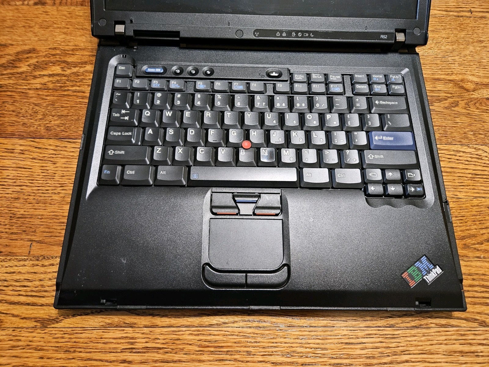 Lot of 2 Old IBM ThinkPad R52 and T41 For Parts/ Repair AS-IS
