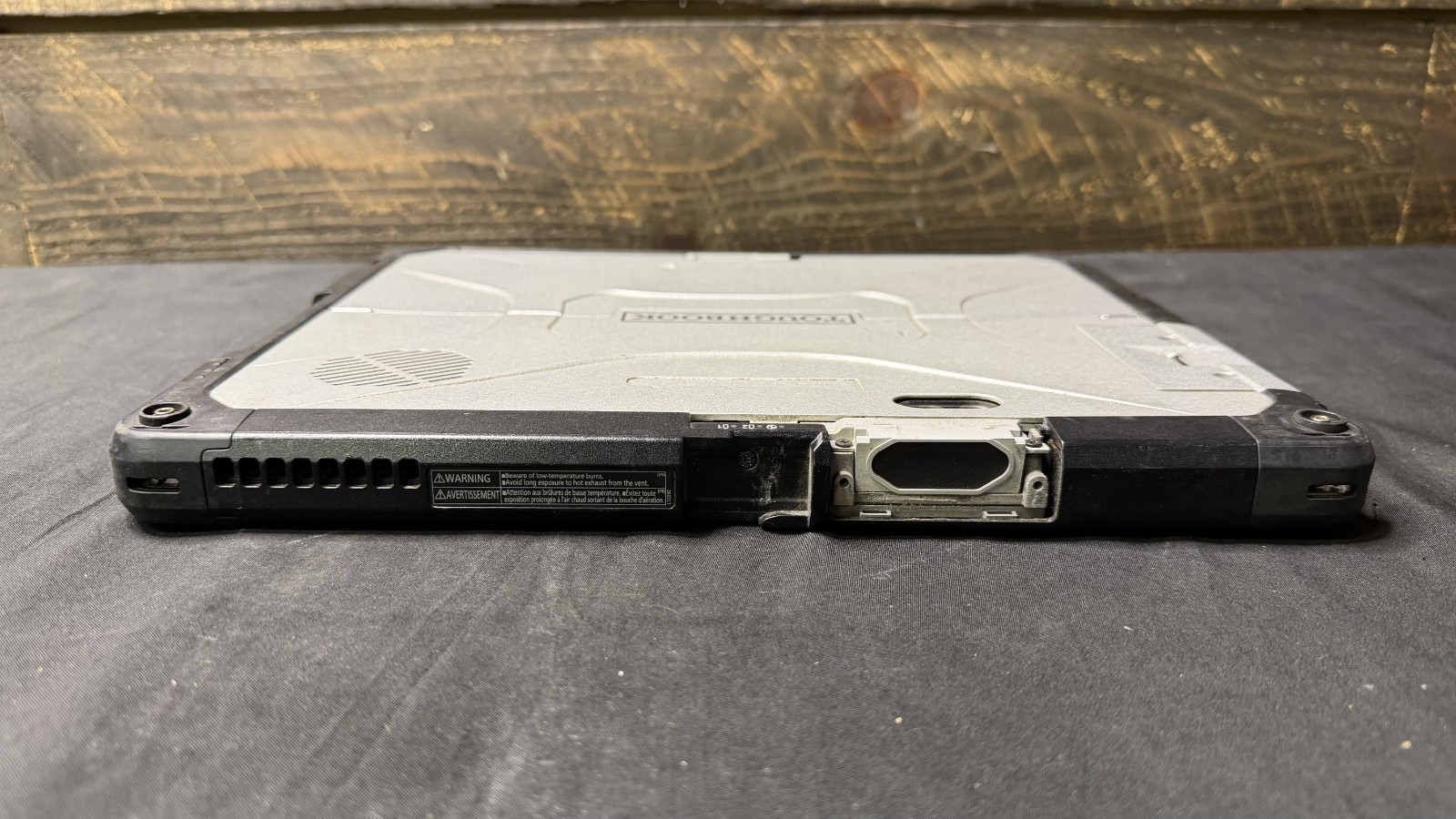 Panasonic ToughBook CF-33 i5-7300U 2.6Ghz 8GB DDR3 No OS