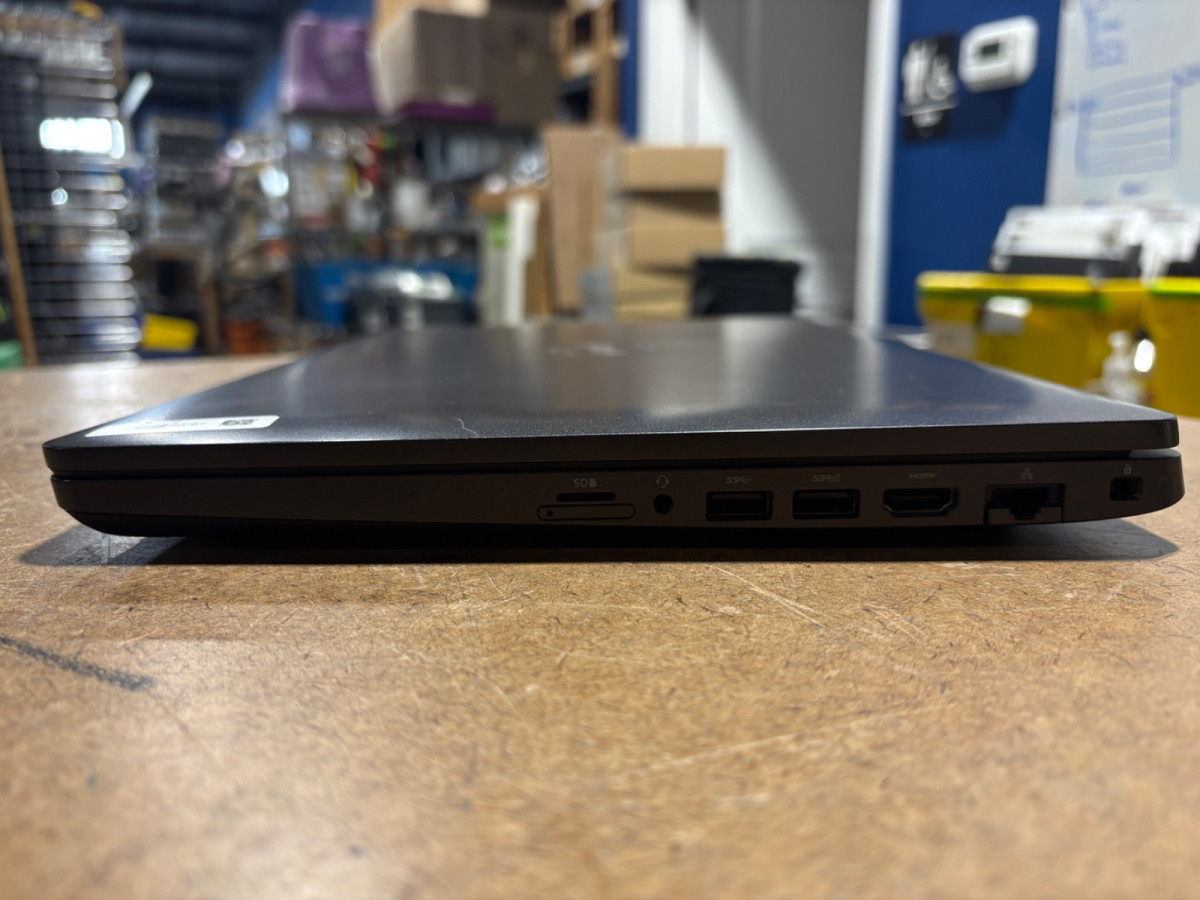 Dell Latitude 5500 15.6″ FHD i5-8365U 16GB RAM 256GB SSD No Charger/No OS READ